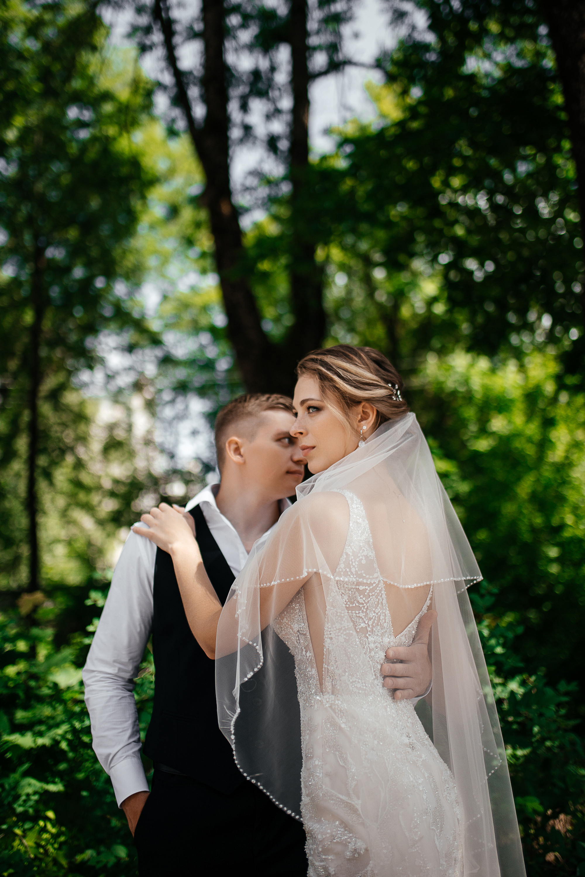 Ксения и Артём. Свадебный фотограф Александр Савченко Смоленск