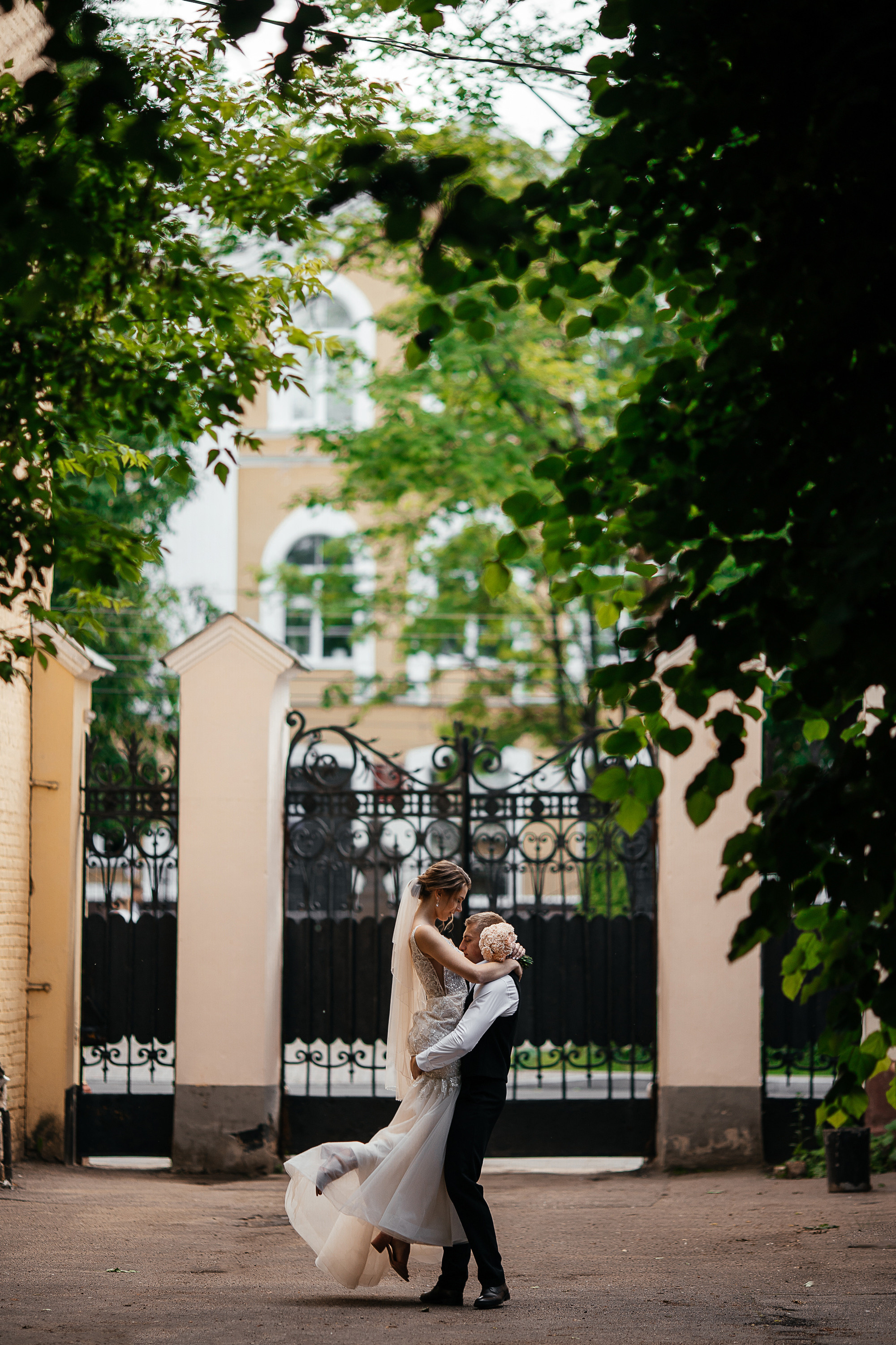 Ксения и Артём. Свадебный фотограф Александр Савченко Смоленск