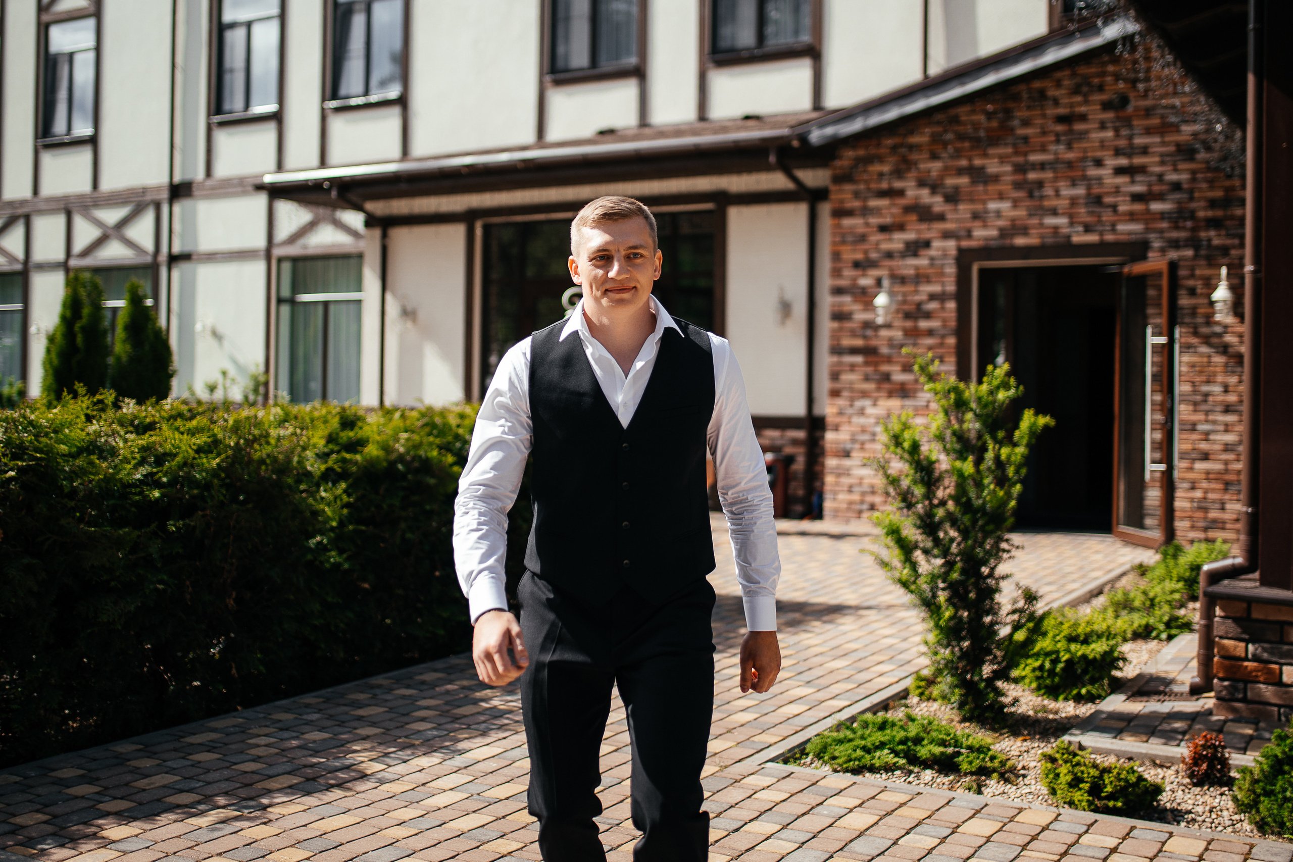 Ксения и Артём. Свадебный фотограф Александр Савченко Смоленск