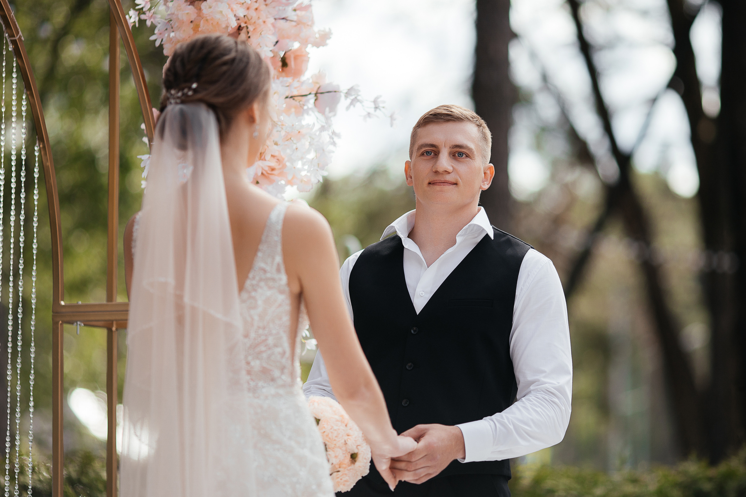 Ксения и Артём. Свадебный фотограф Александр Савченко Смоленск