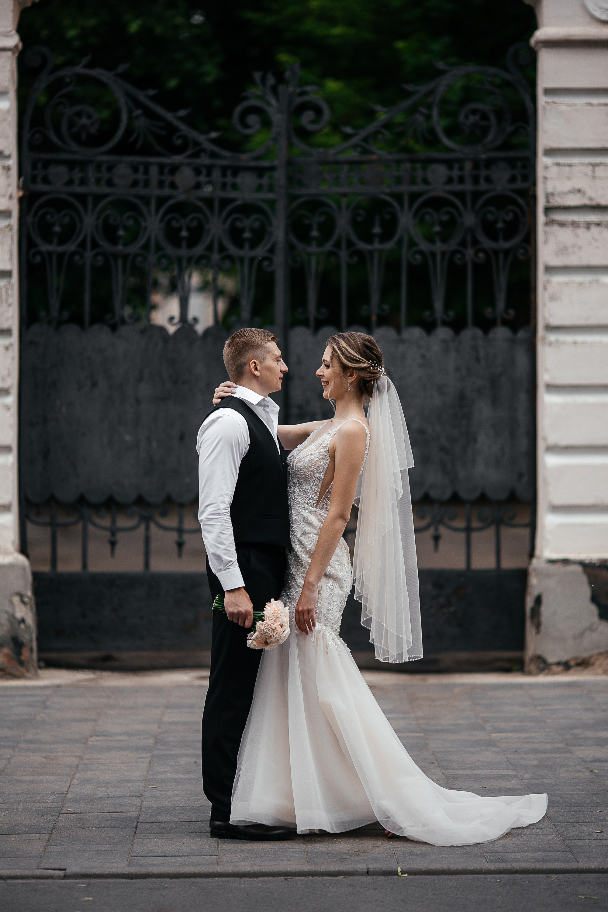 Ксения и Артём. Свадебный фотограф Александр Савченко Смоленск