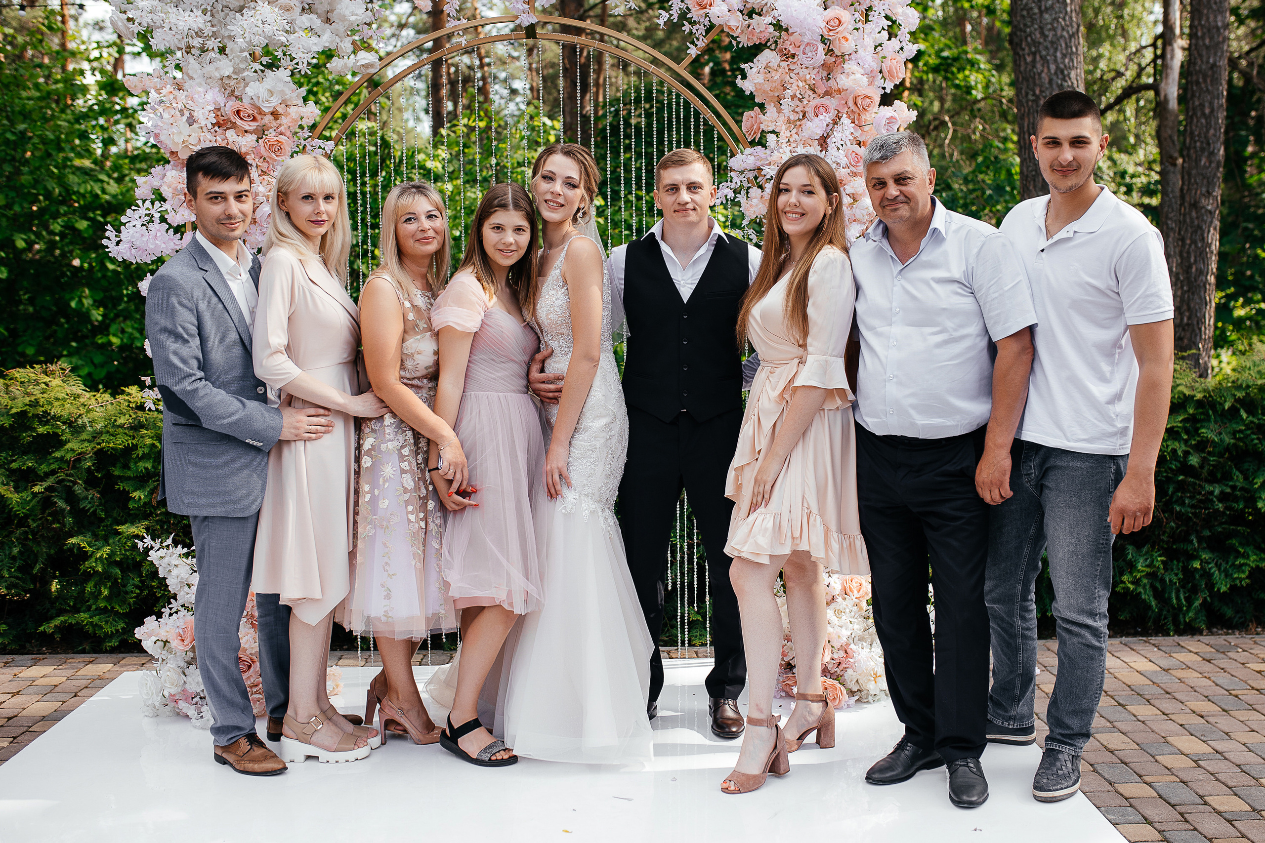 Ксения и Артём. Свадебный фотограф Александр Савченко Смоленск