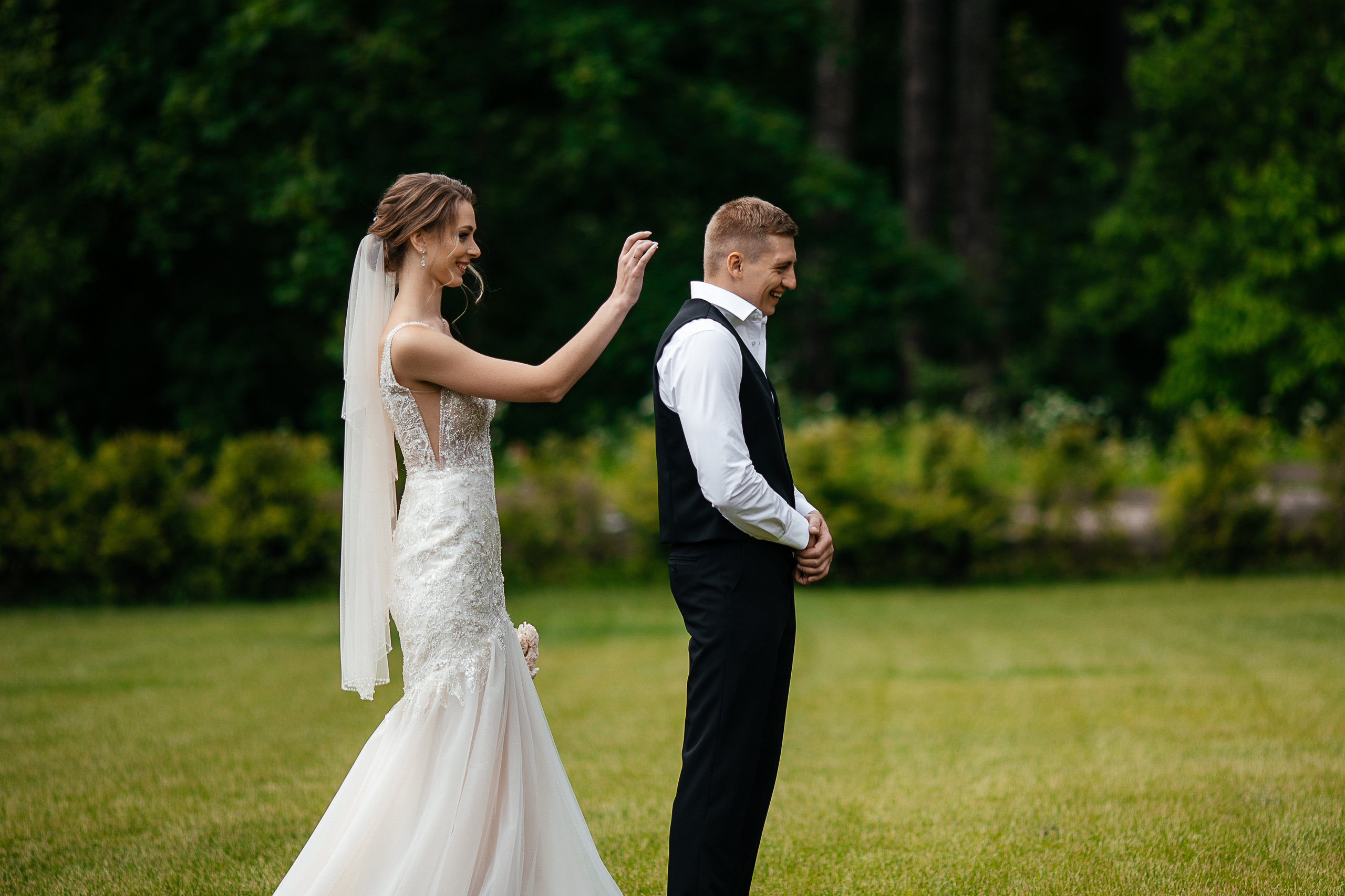 Ксения и Артём. Свадебный фотограф Александр Савченко Смоленск