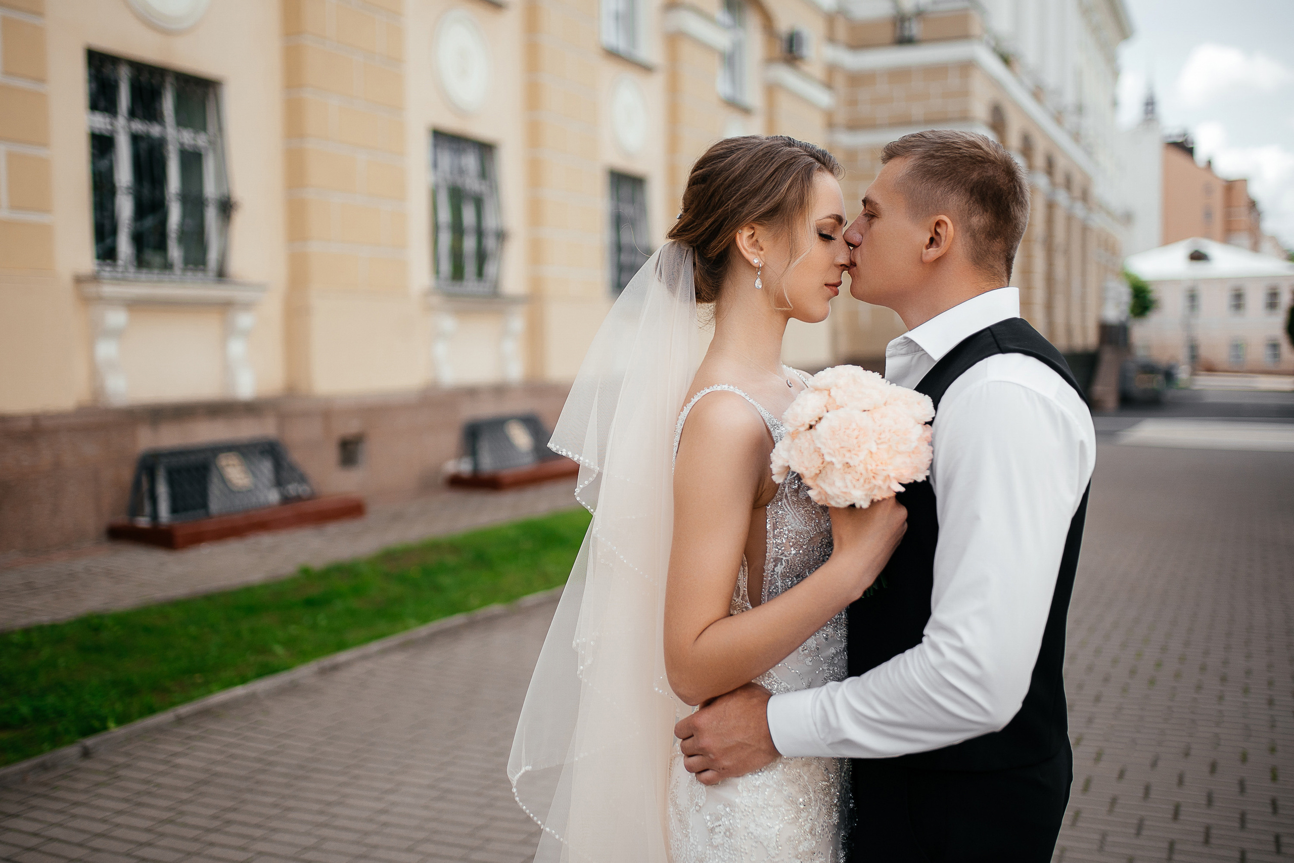 Ксения и Артём. Свадебный фотограф Александр Савченко Смоленск