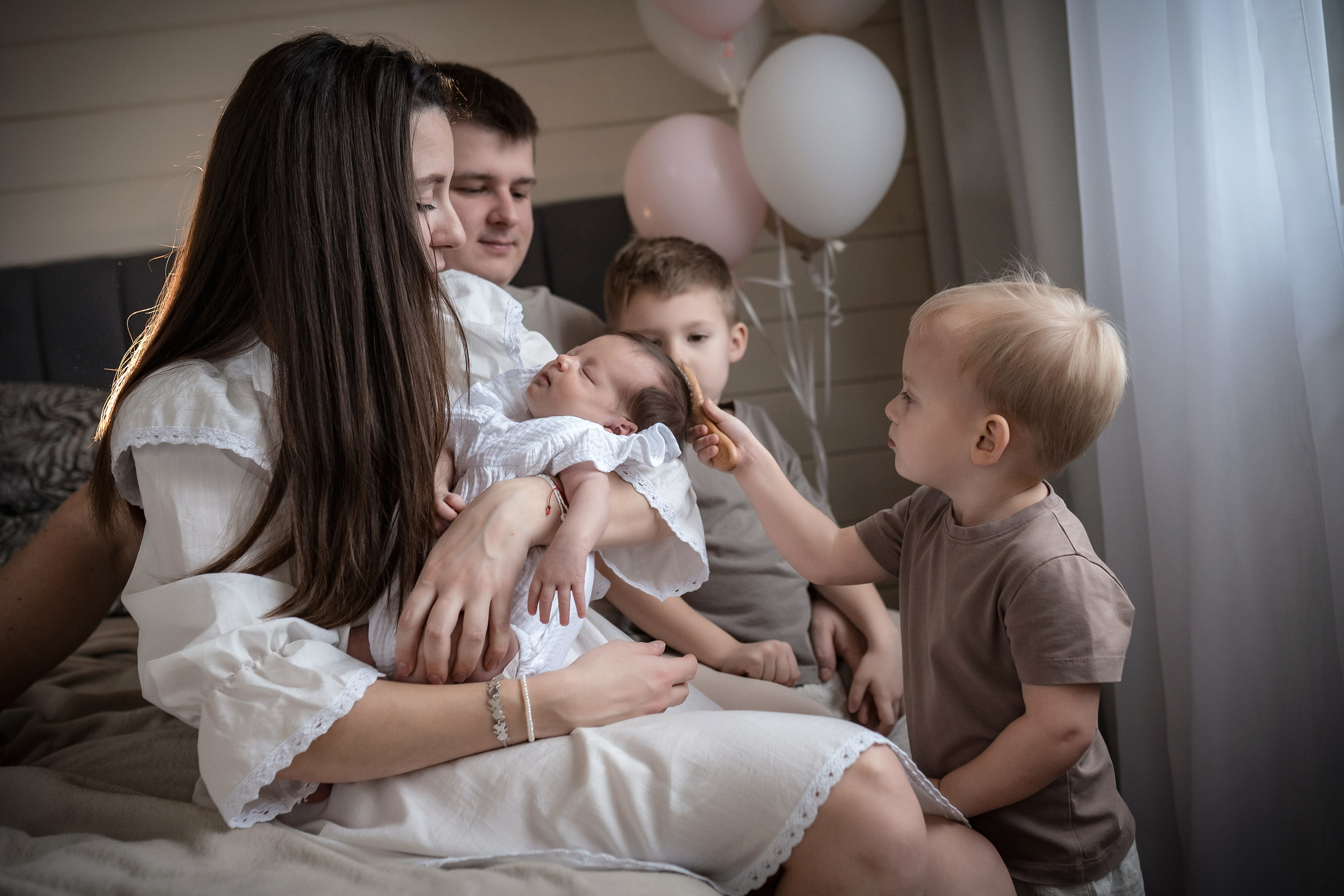 Фотосъемка новорожденных. Фотограф Крещения и Венчания в Москве