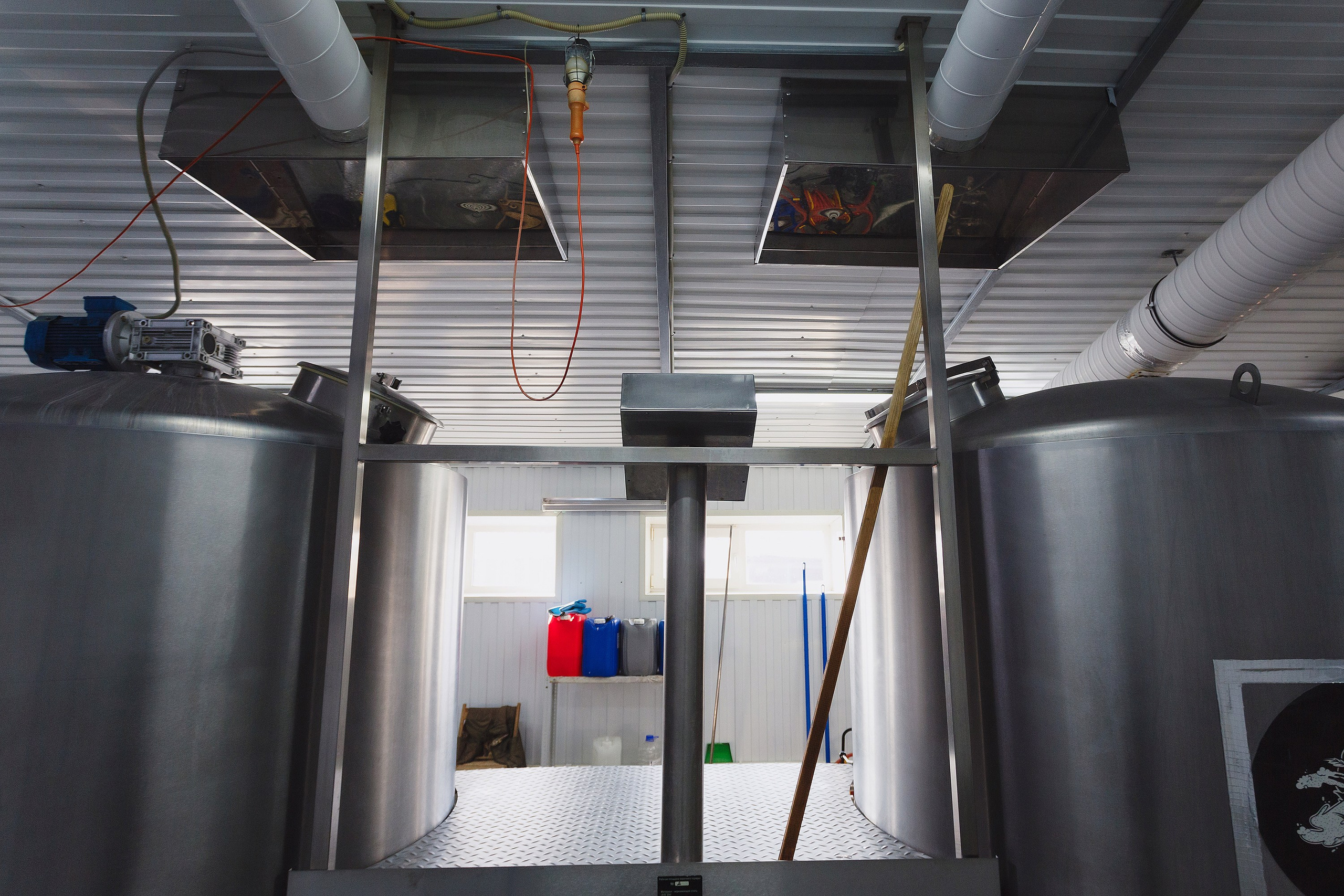 Фотографии с производства. Roman — Репортажный фотограф в Новосибирске