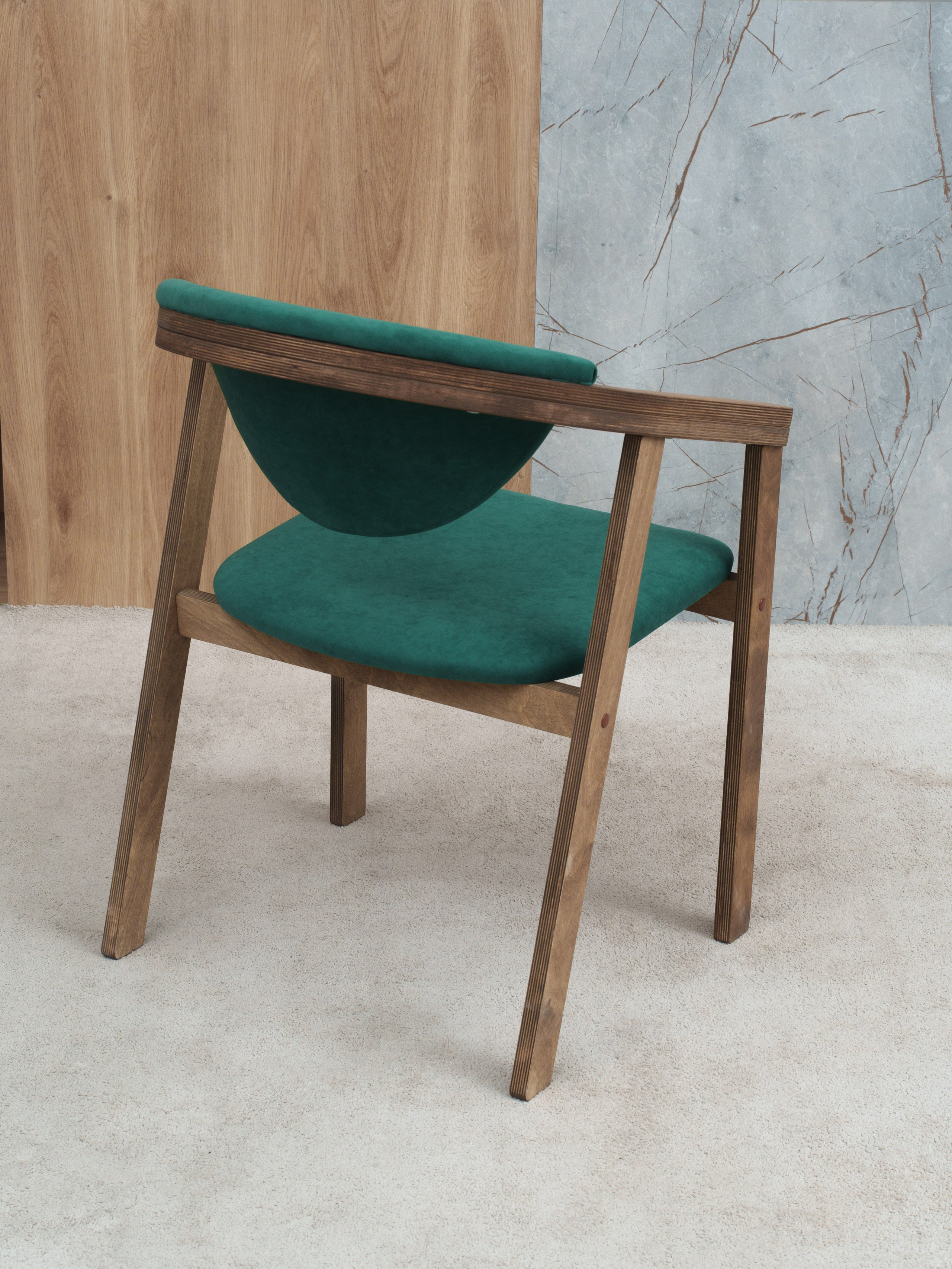 Столы и стулья для маркетплейсов. Иван Упоров — фотограф, рилсмейкер чебоксары