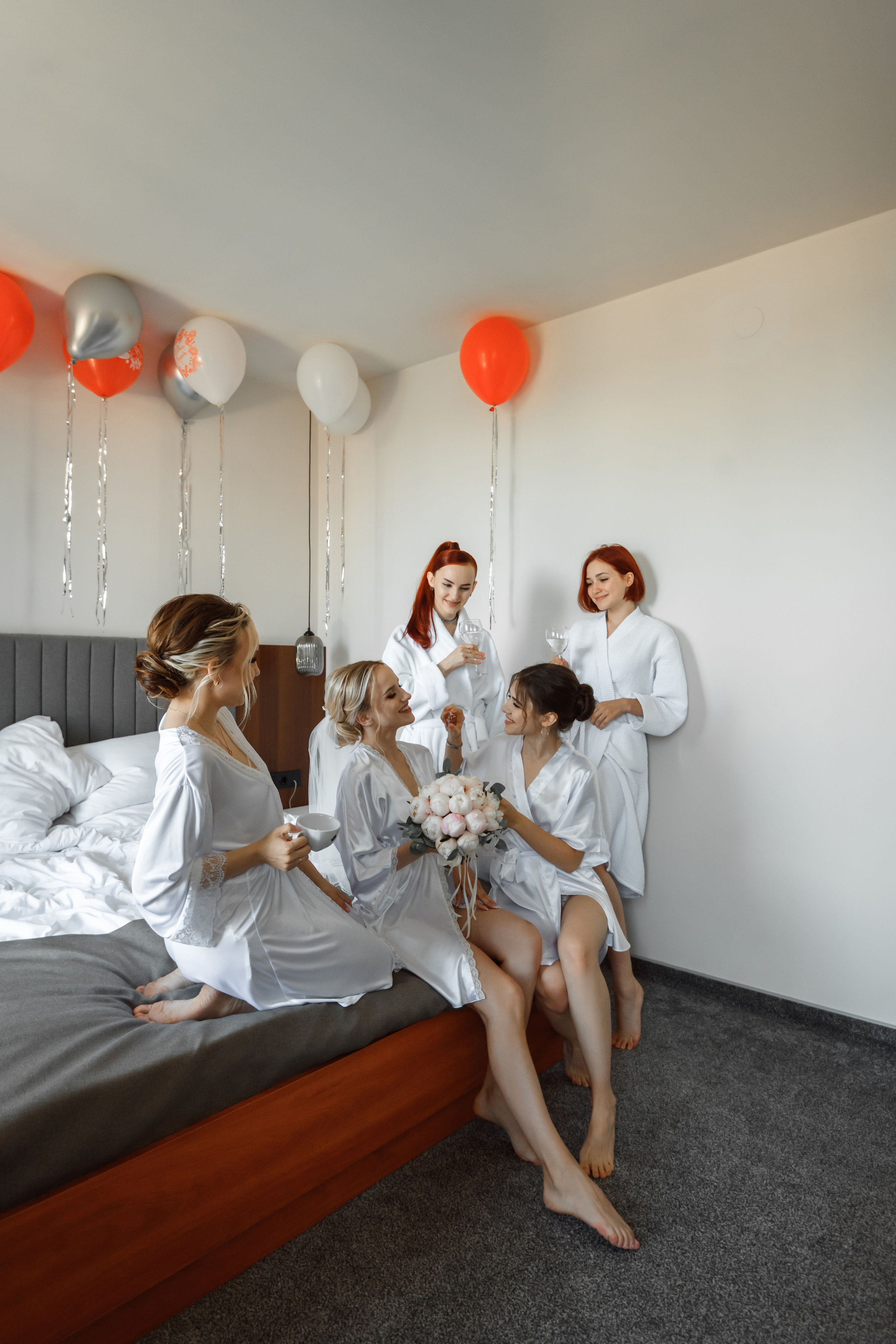 B & A. Свадебный фотограф в г. Астрахань. Так же выезжаю в другие города