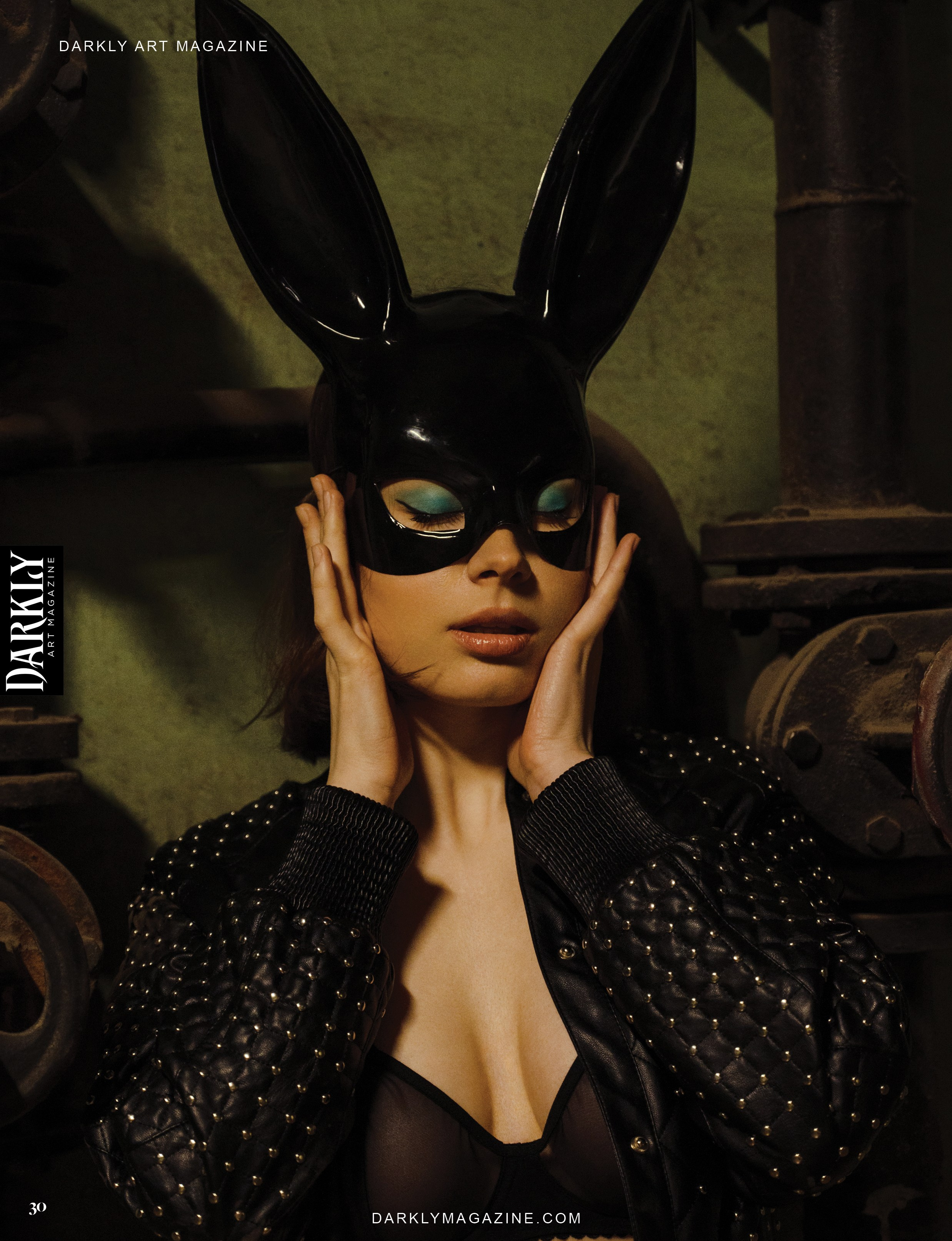 Darkly · Print · Forbidden Allure #252. Фотограф Лео Шумов Москва