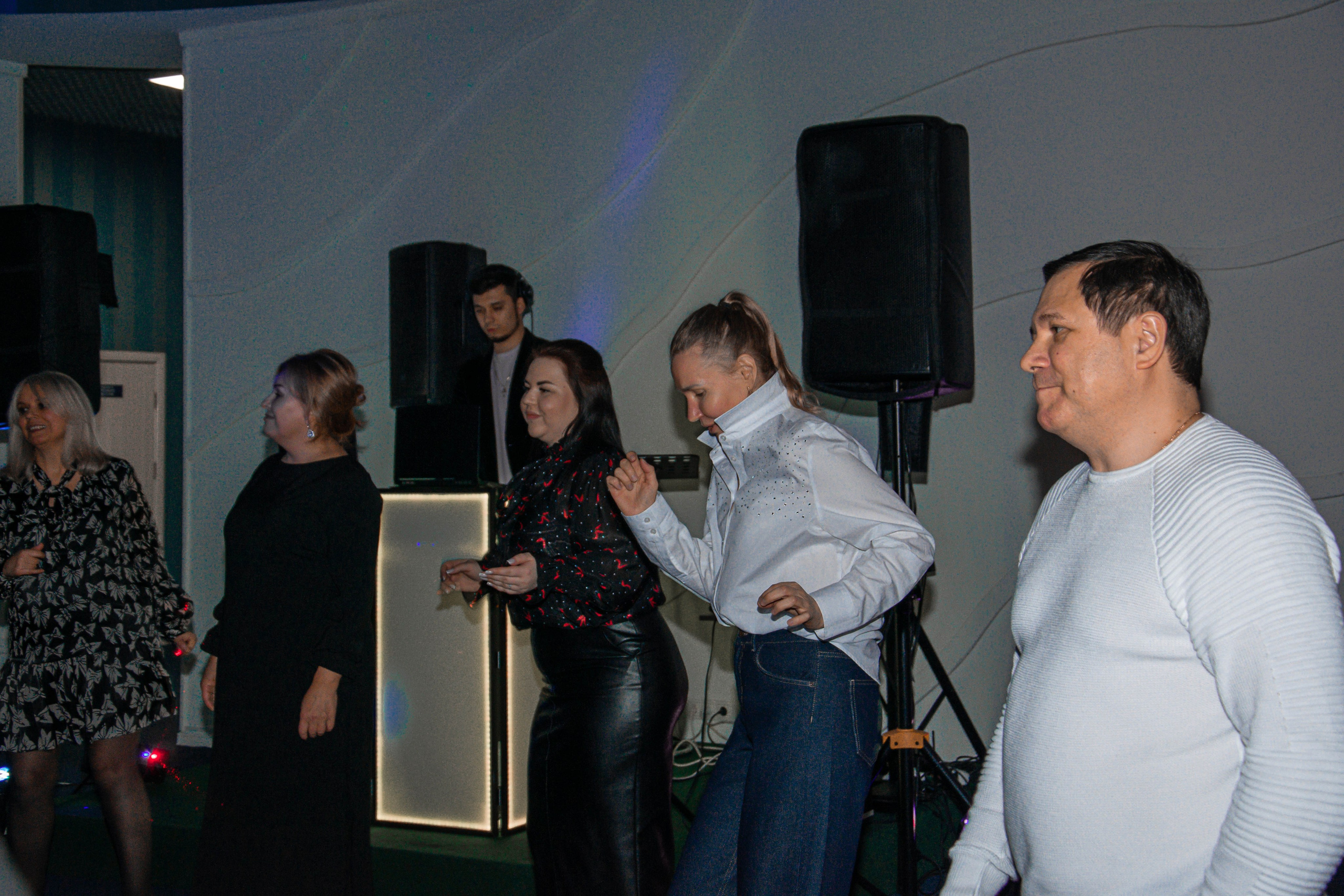 Корпоратив. Женский фотограф в Людиново и Киров