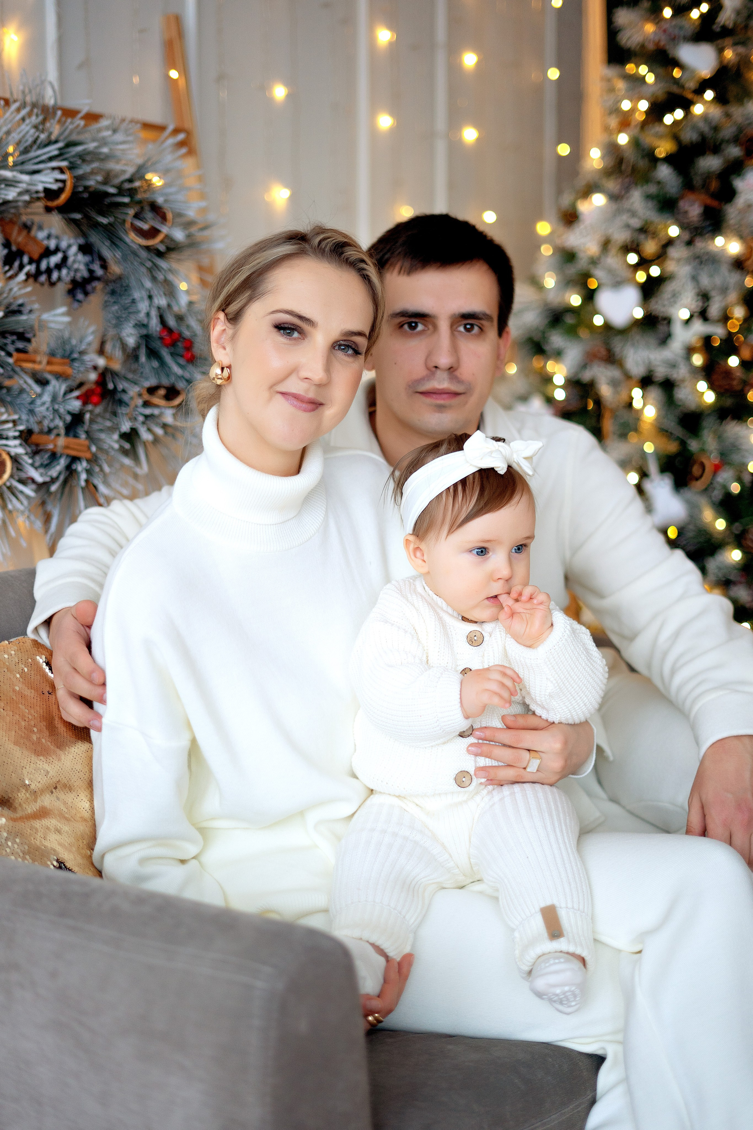 Семейная фотосессия в студии «Панда» (Коммунарка). Семейный и детский фотограф в Москве Екатерина Офицерова