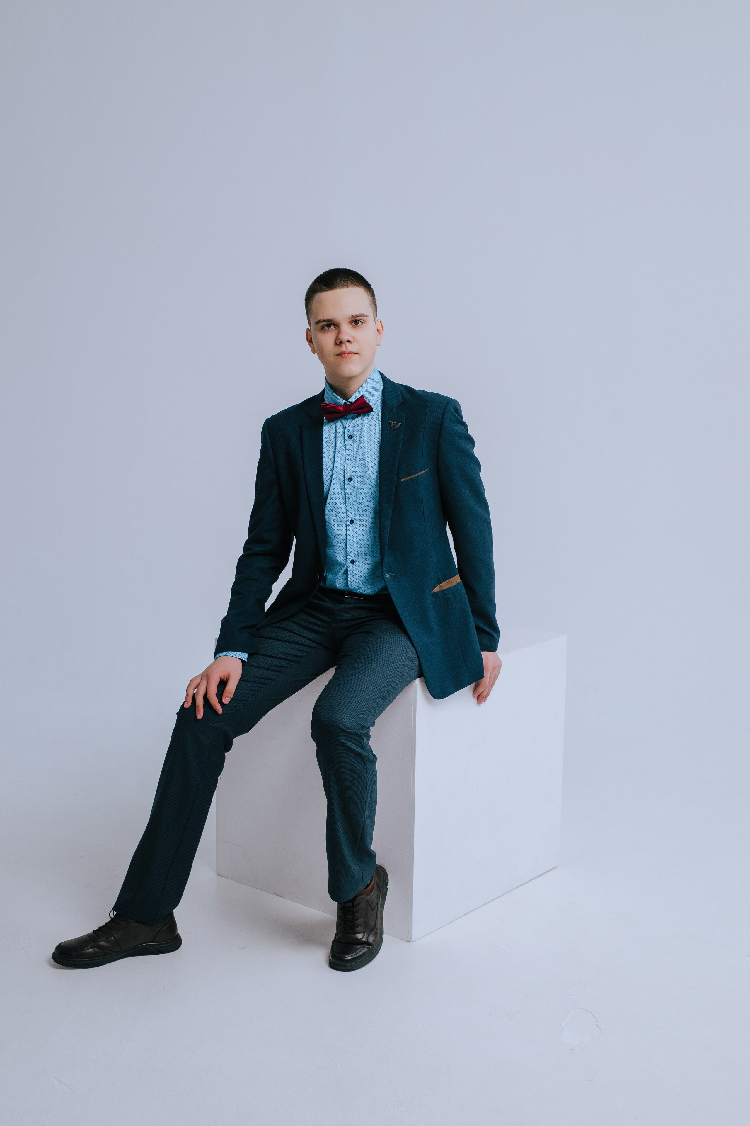 Школа № 3 — 9 класс 2024. Фотограф Ярмишко Дарья. Выпускные фотокниги