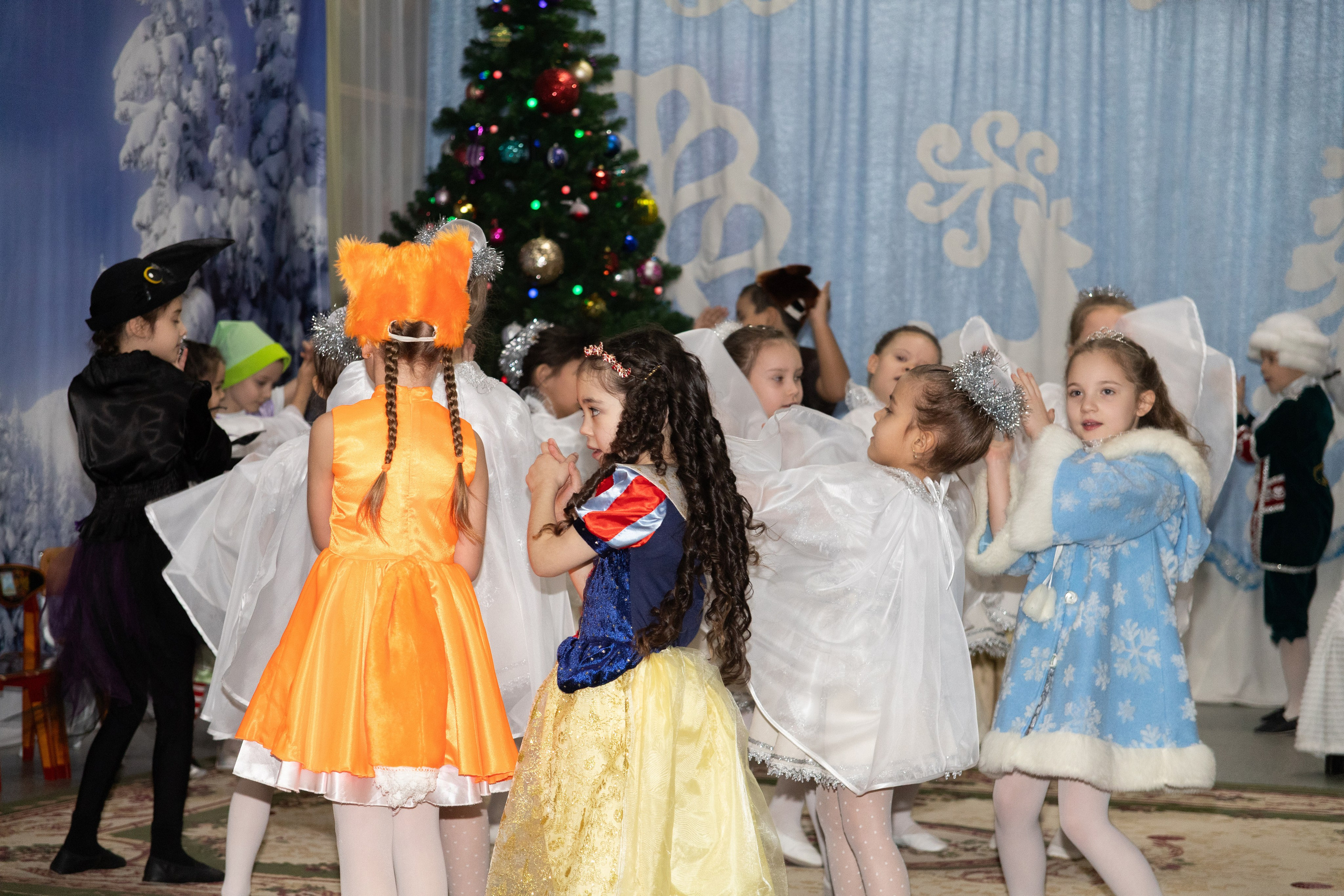 Новогодний утренник подготовительной группы. Индивидуальный и свадебный фотограф в Москве, Электростали и Туле Кадейкина Екатерина