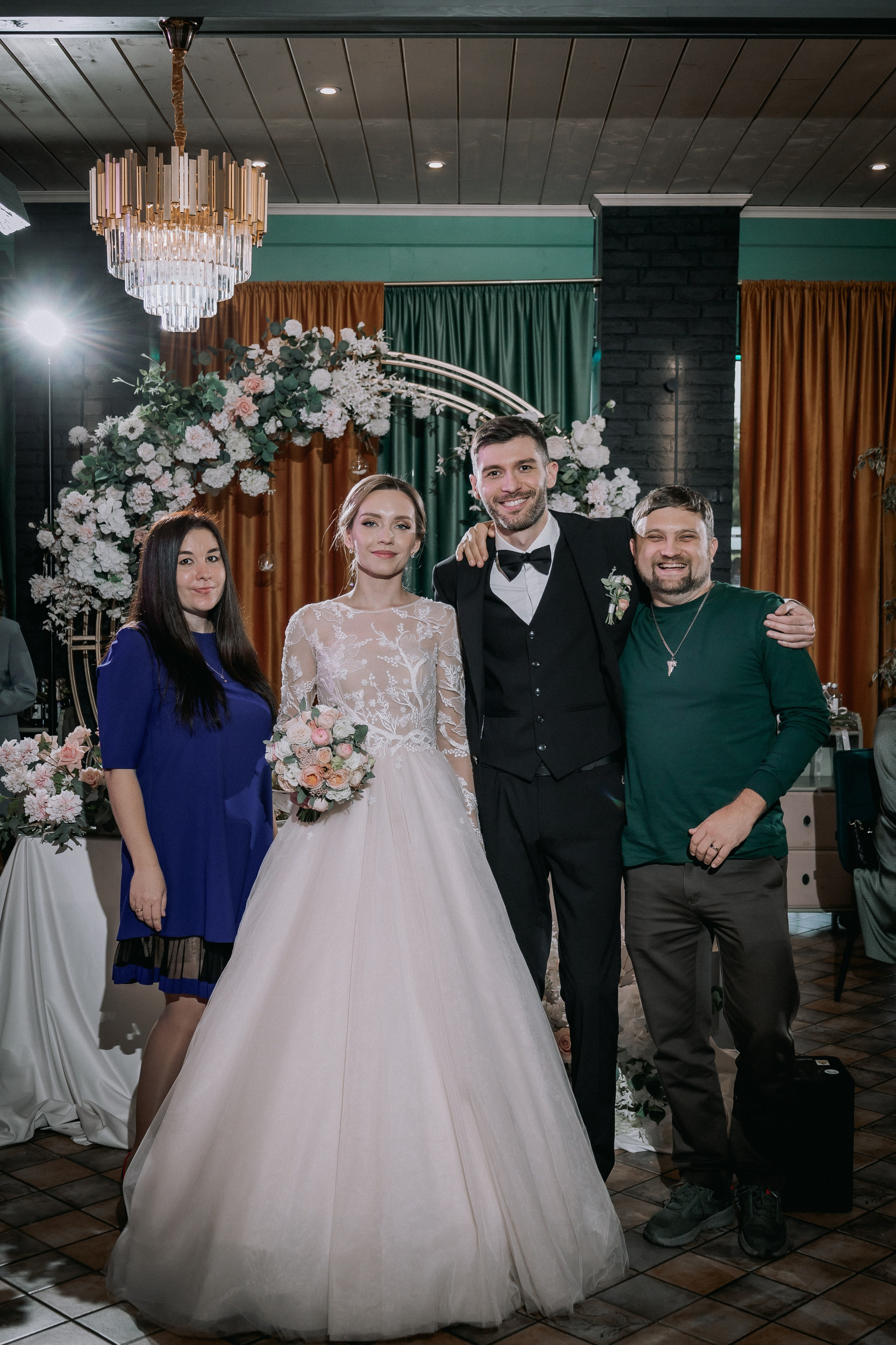 Свадебный день. Дарья и Джем. Свадебная фотография. Арина Рубах