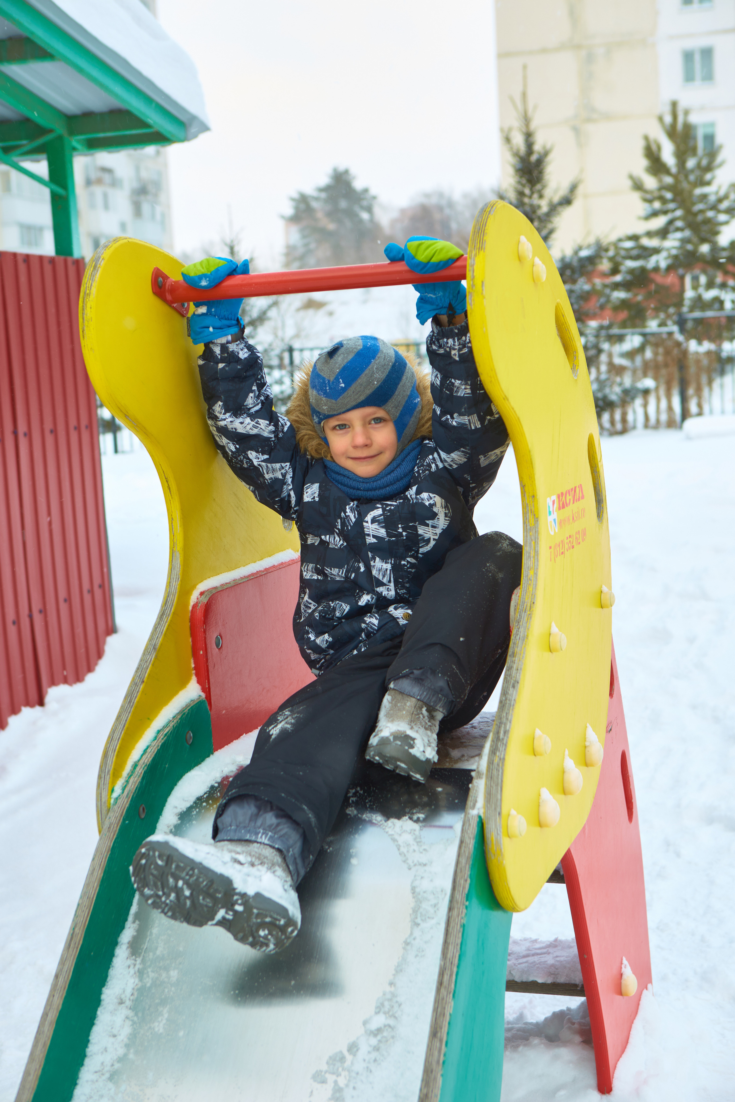 Отзывы о работе фотографа для школы и детского сада в Новосибирске. Выпускной альбом Новосибирск