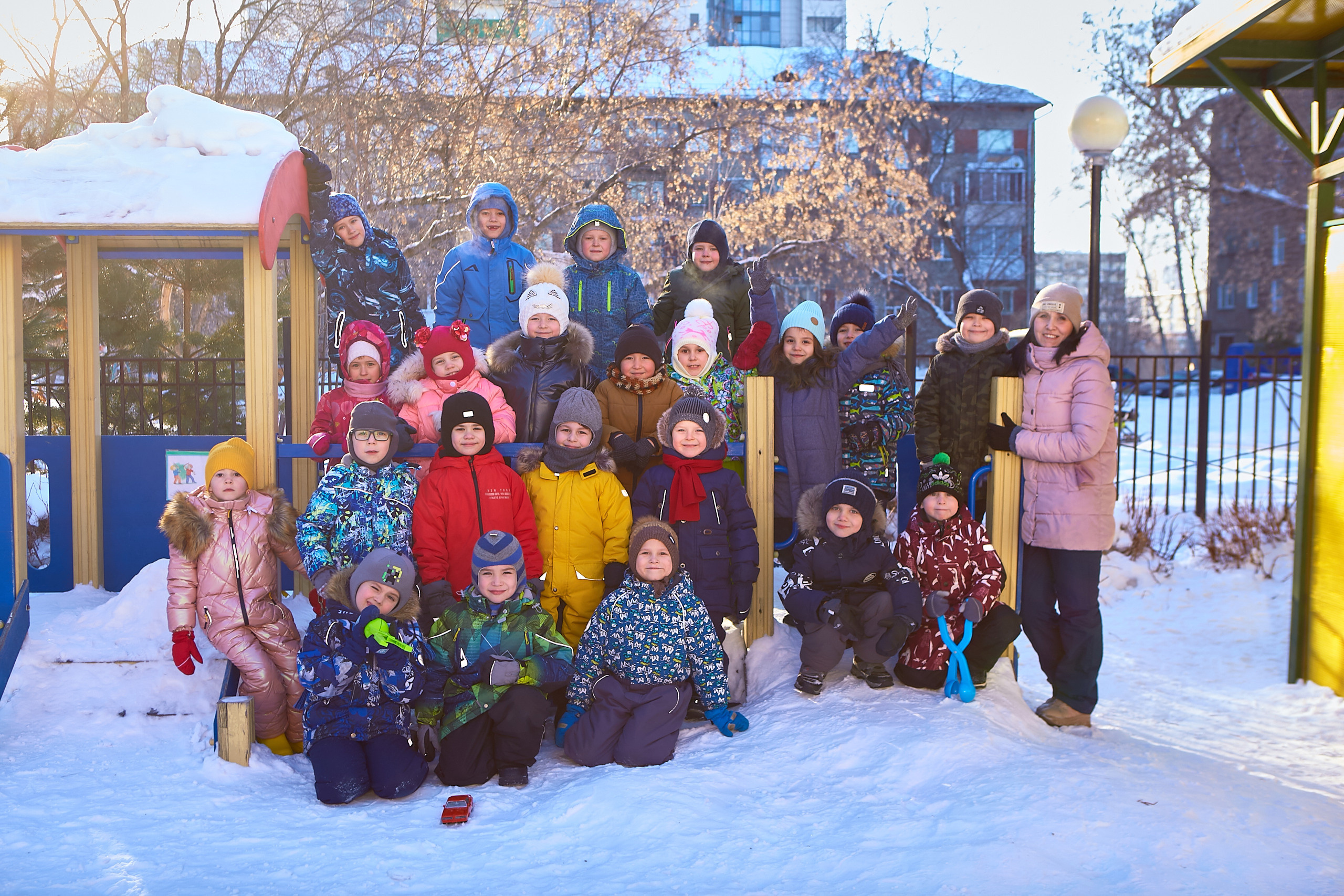 Отзывы о работе фотографа для школы и детского сада в Новосибирске. Выпускной альбом Новосибирск