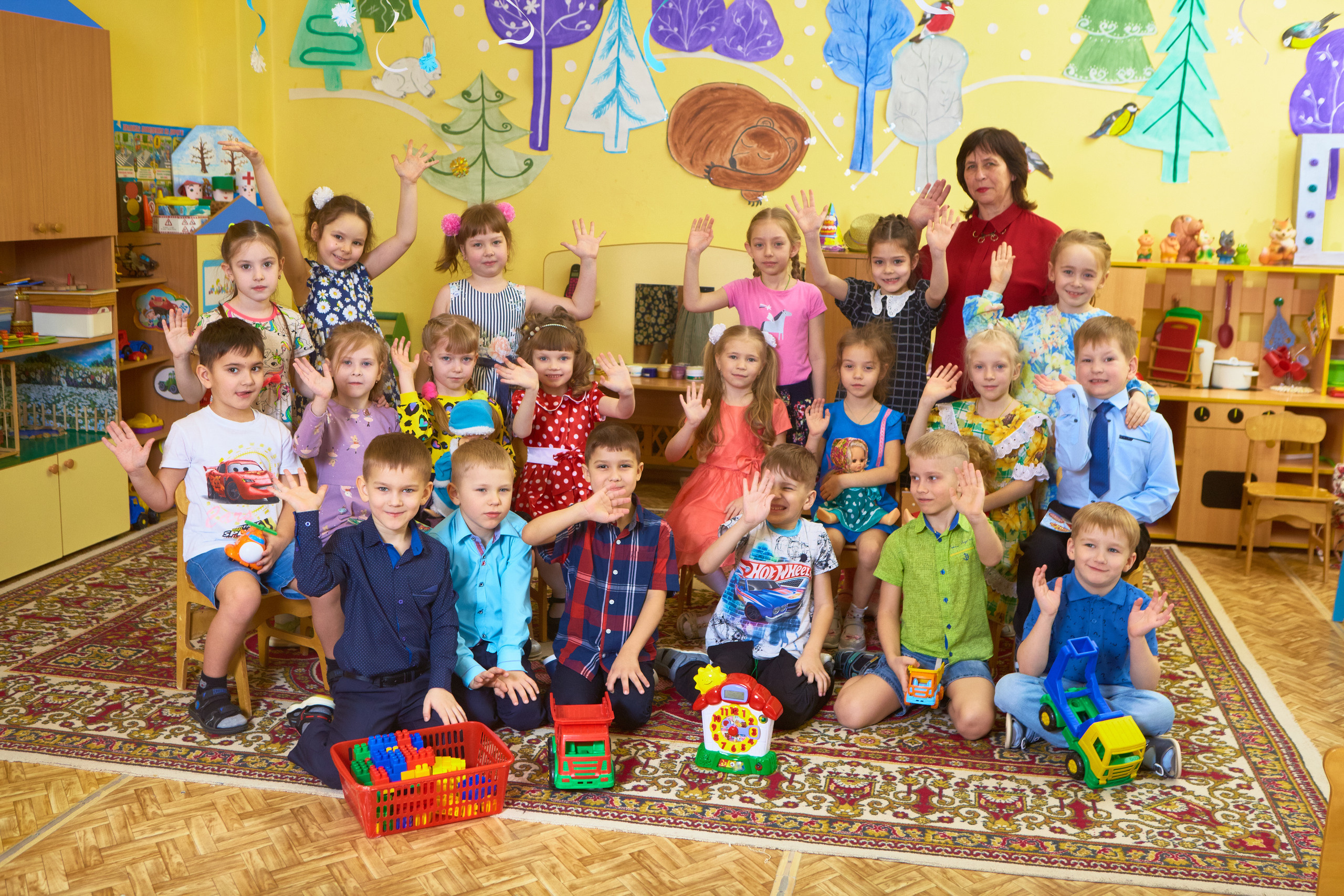 Отзывы о работе фотографа для школы и детского сада в Новосибирске. Выпускной альбом Новосибирск