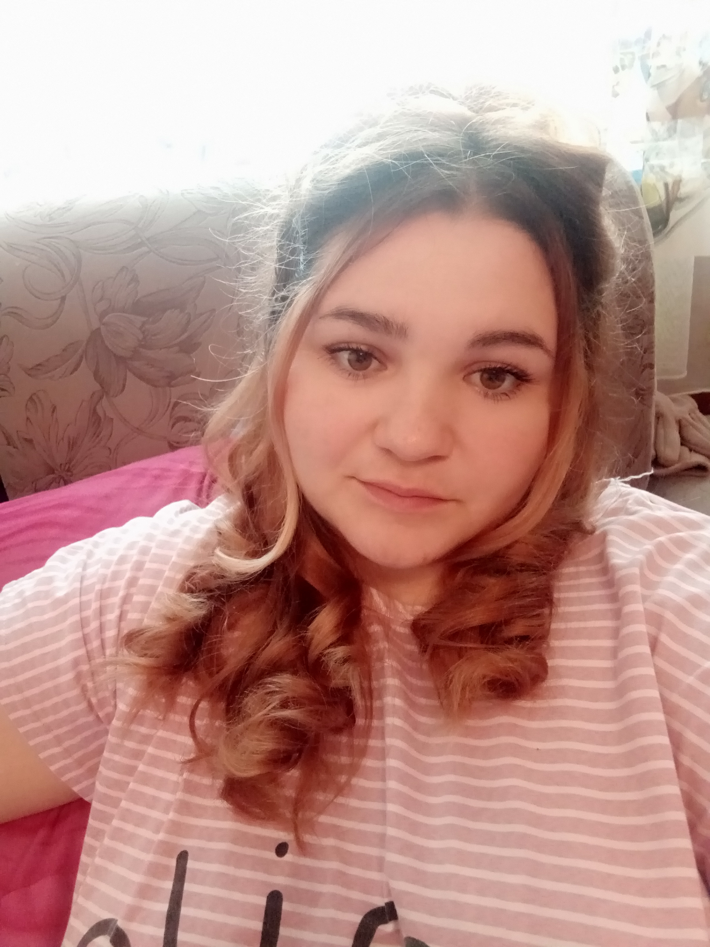 Отзывы о работе фотографа для школы и детского сада в Новосибирске. Выпускной альбом Новосибирск