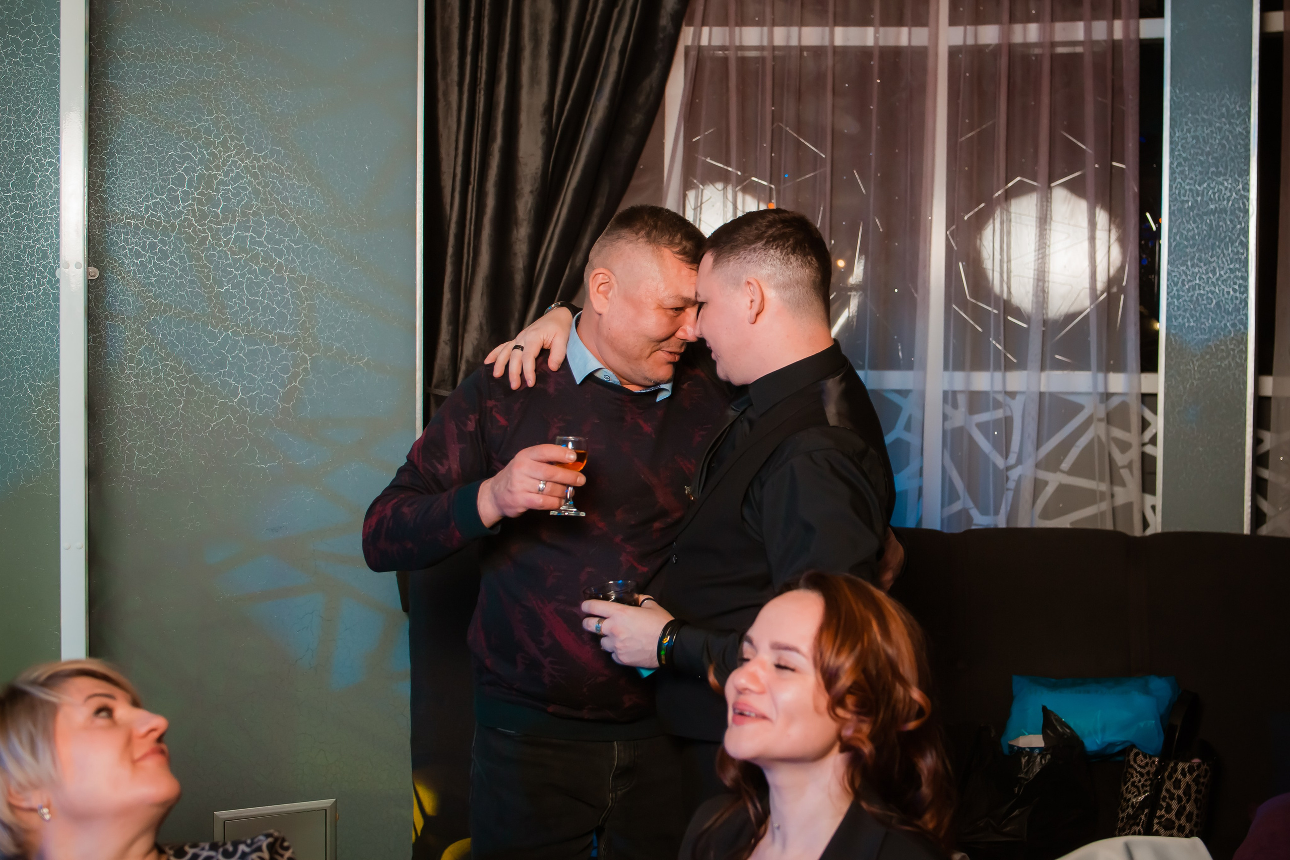 День Рождение Рябинина Ивана. Репортажный фотограф Василий Сазонов в Нижневартовске