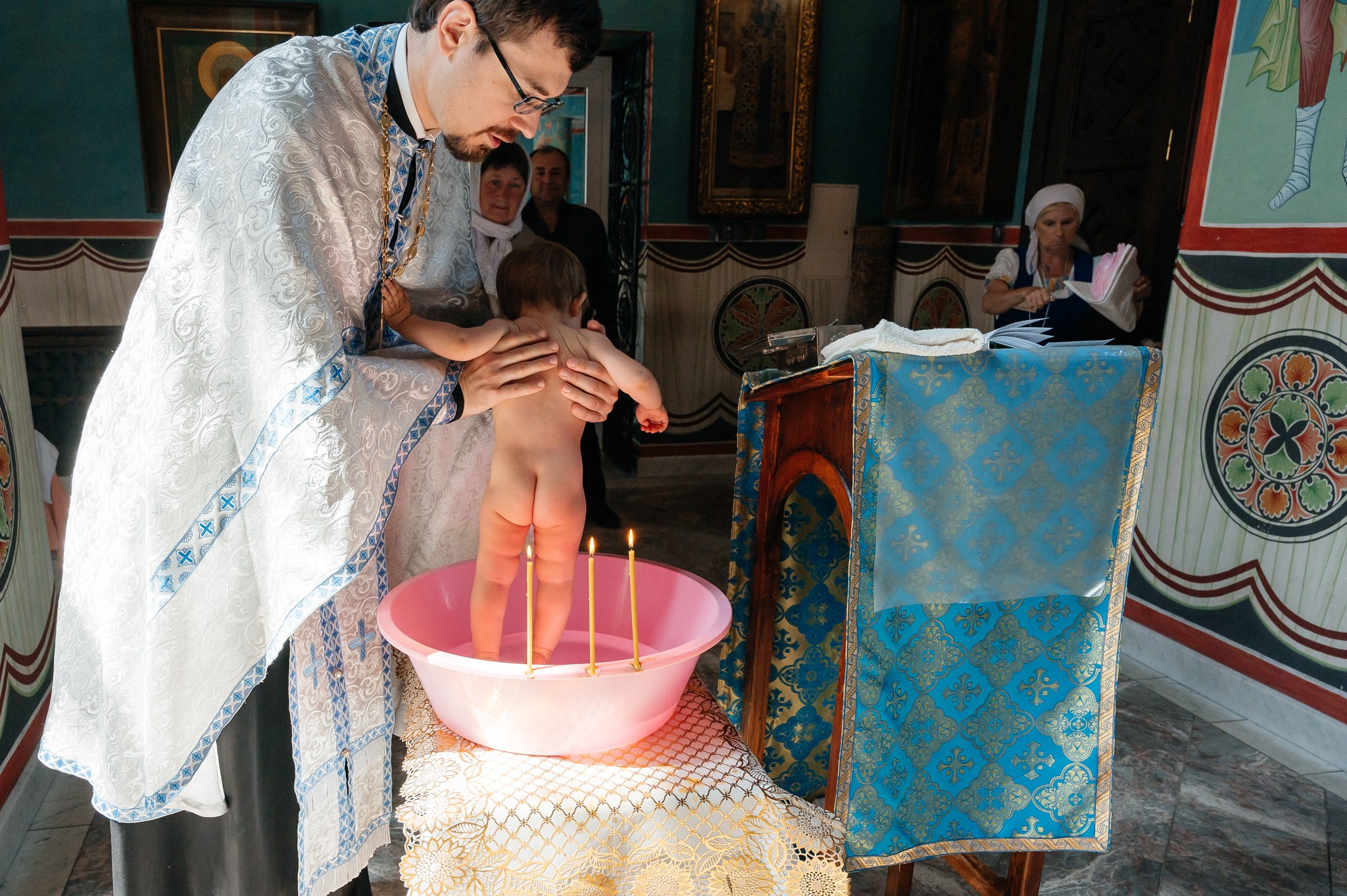 Крещение в храме. Свадебный и семейный фотограф из Санкт-Петербурга Климов Анатолий