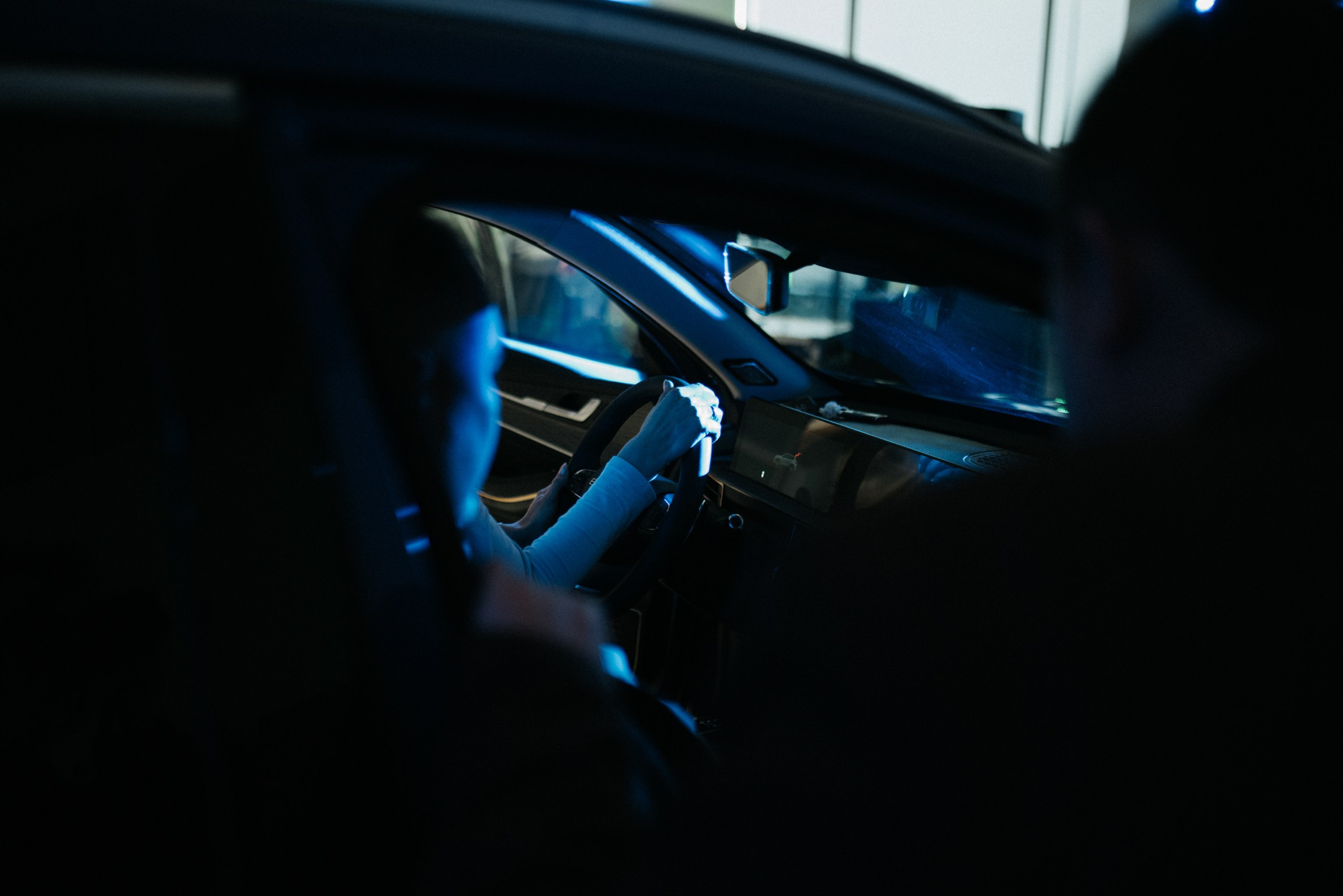 Открытие автосалона Exeed. Портретный и репортажной фотограф Алексей Волков. Москва, Оренбург