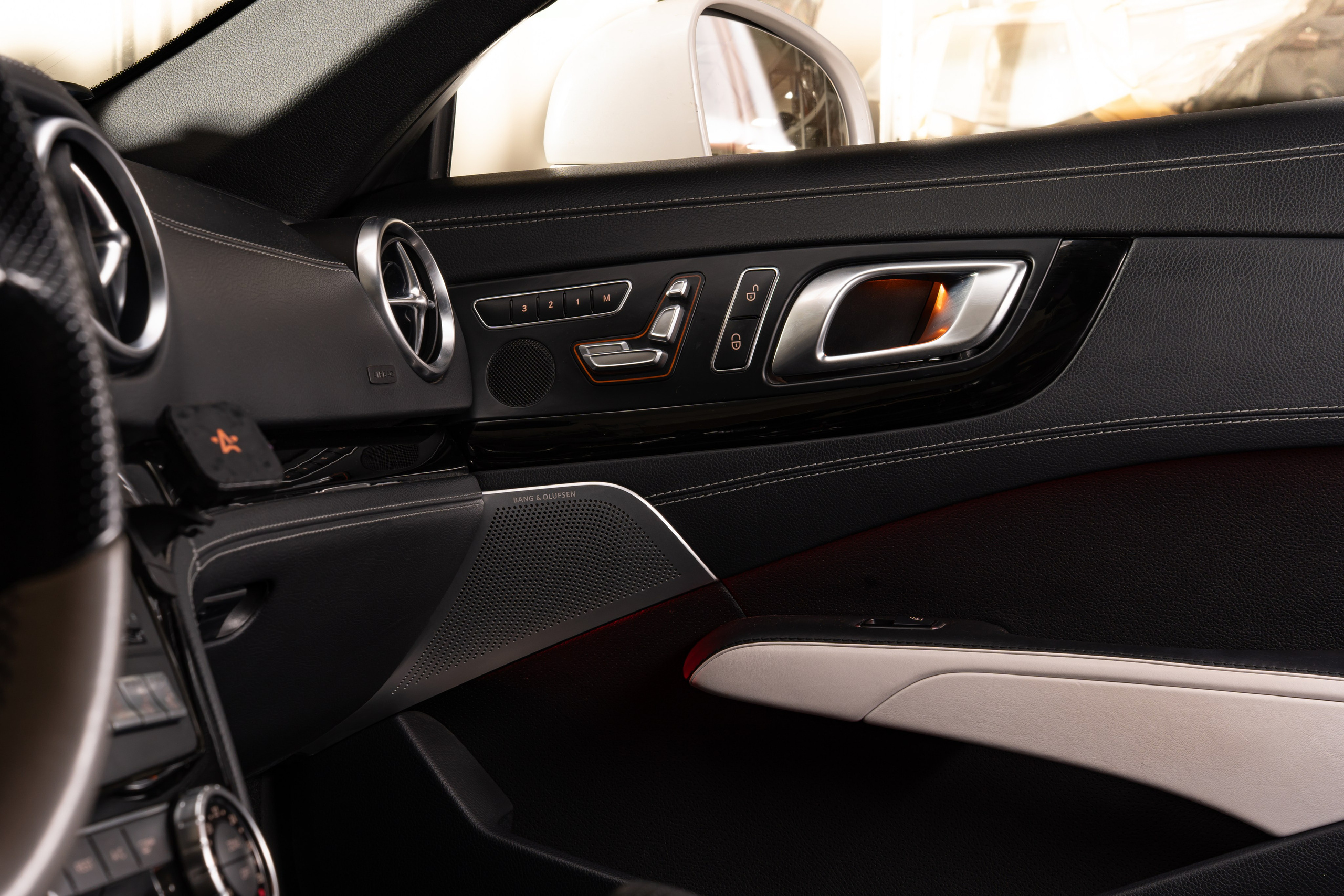 Mercedes SL400 Cabrio black edition. Автомобильный фотограф в Санкт Петербурге. Евгений Коновалов