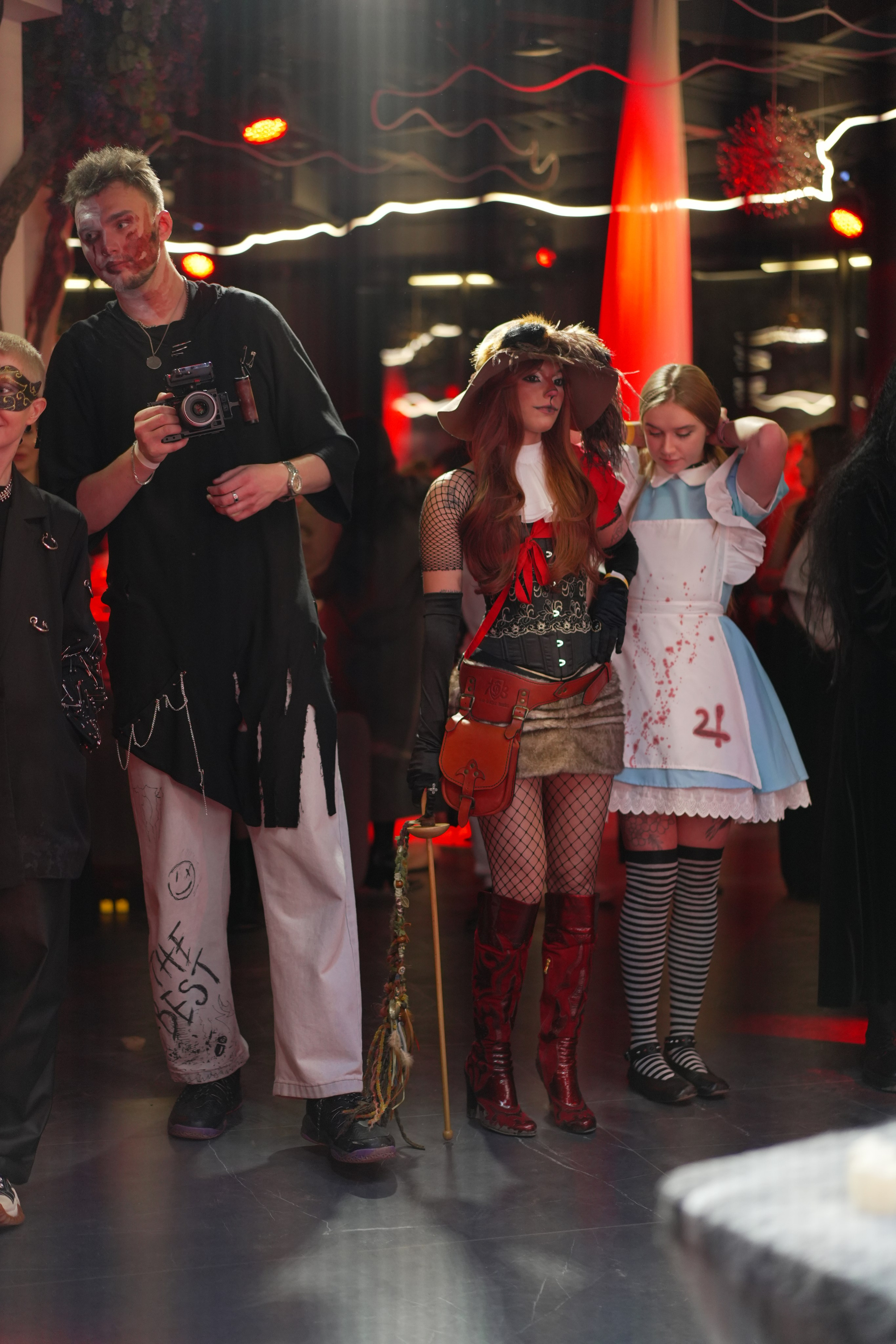 SОФИТЫ | 03.11. Фотограф, оператор и рилсмейкер в Москве — Ася Палагута