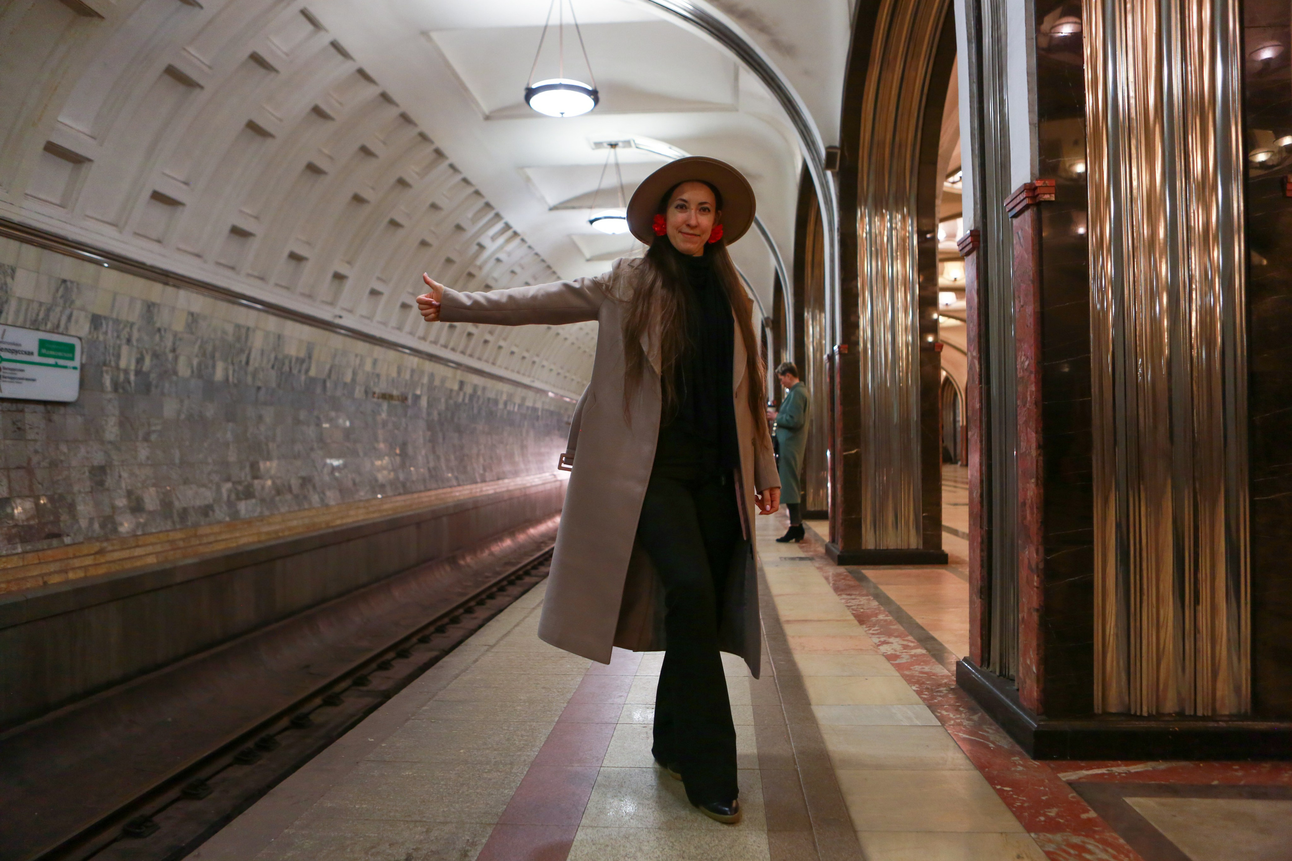 Светлана. Фотопрогулка на Патриарших прудах. Репортажный, семейный, свадебный, портретный фотограф