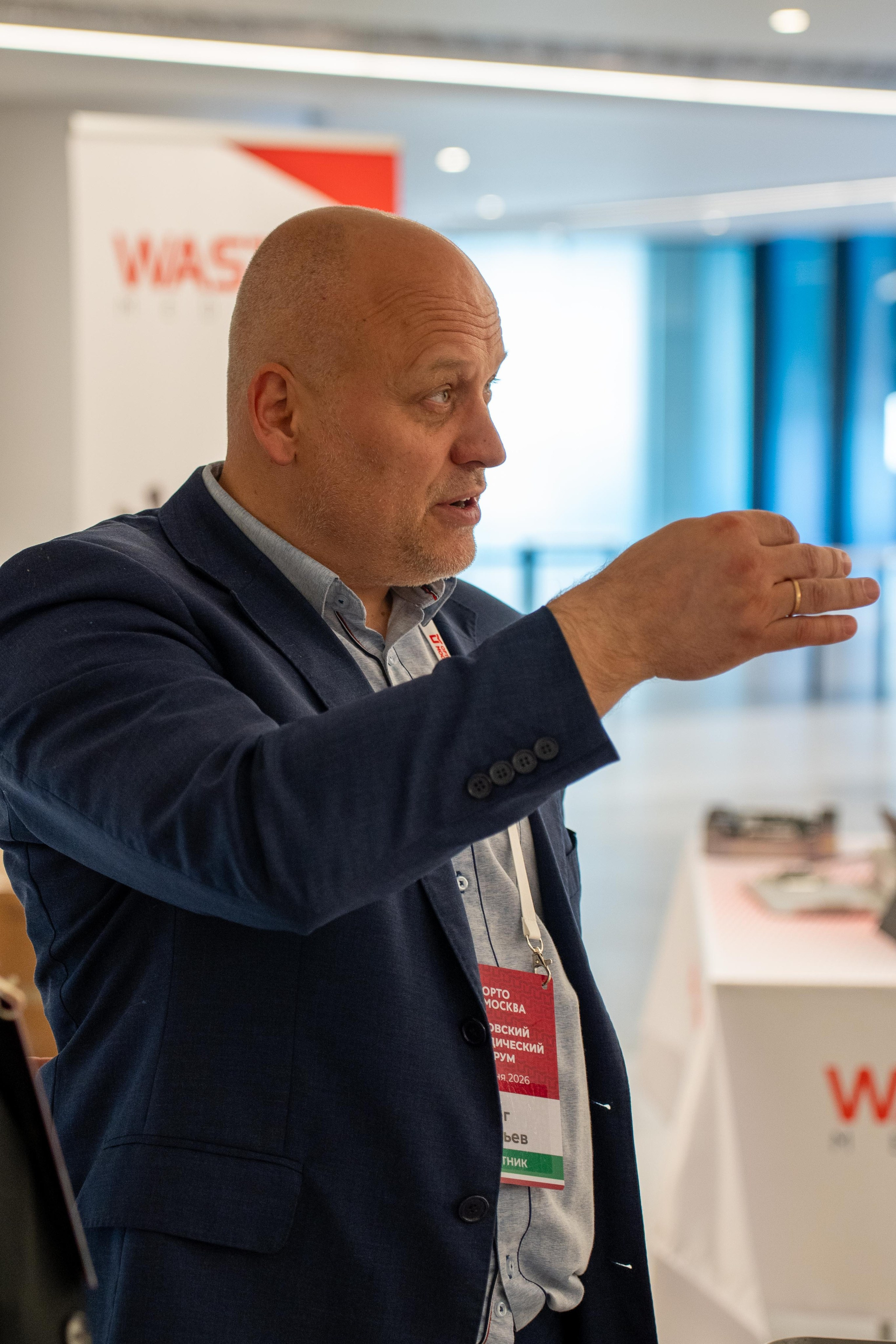 Мастер класс Waston 06.06.2026. Коммерческий и художественный фотограф и видеограф в Москве Арсений Тургенев