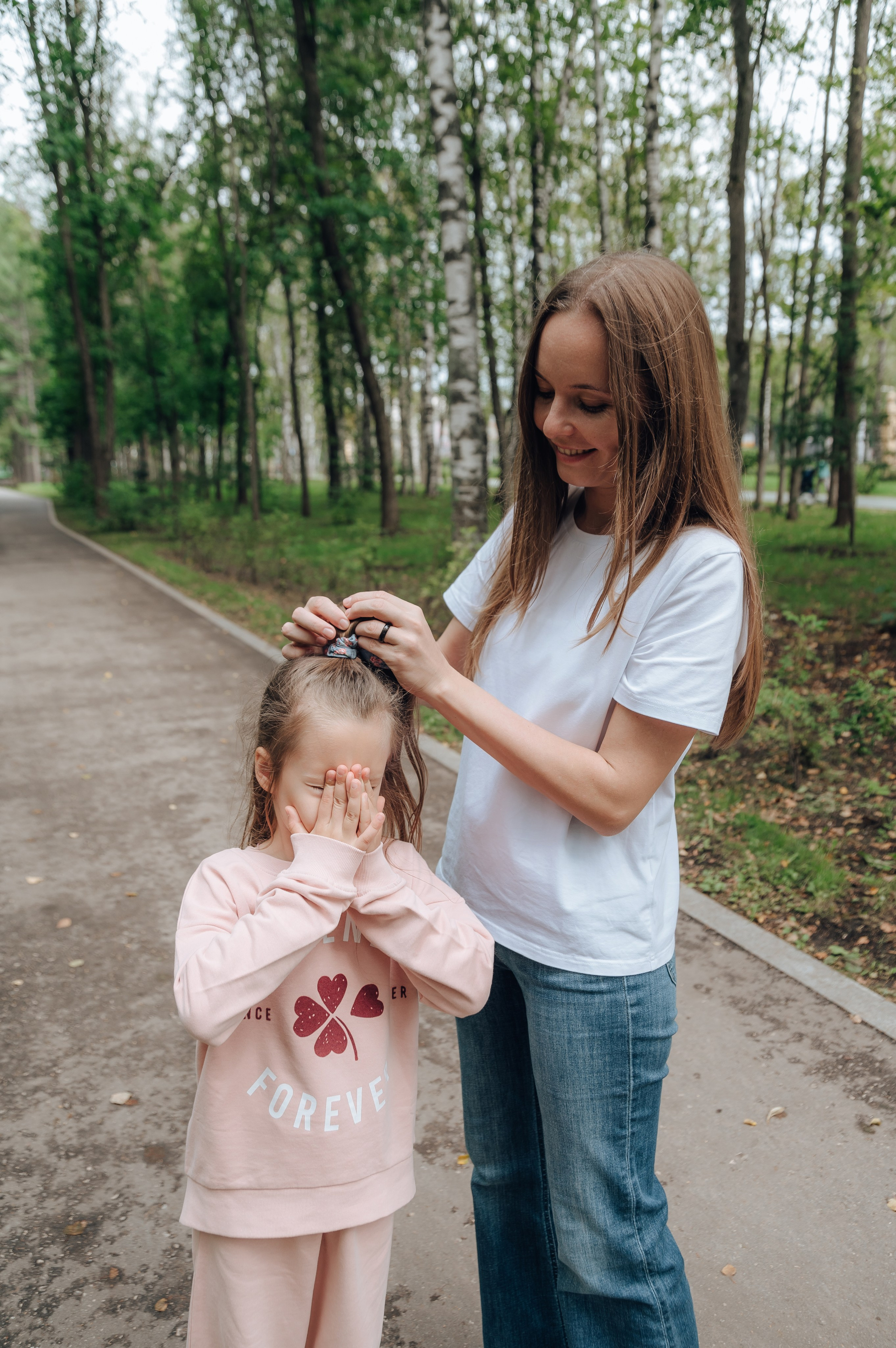 Трое в парке и меховой шар. Детский и семейный фотограф Катерина Мишина