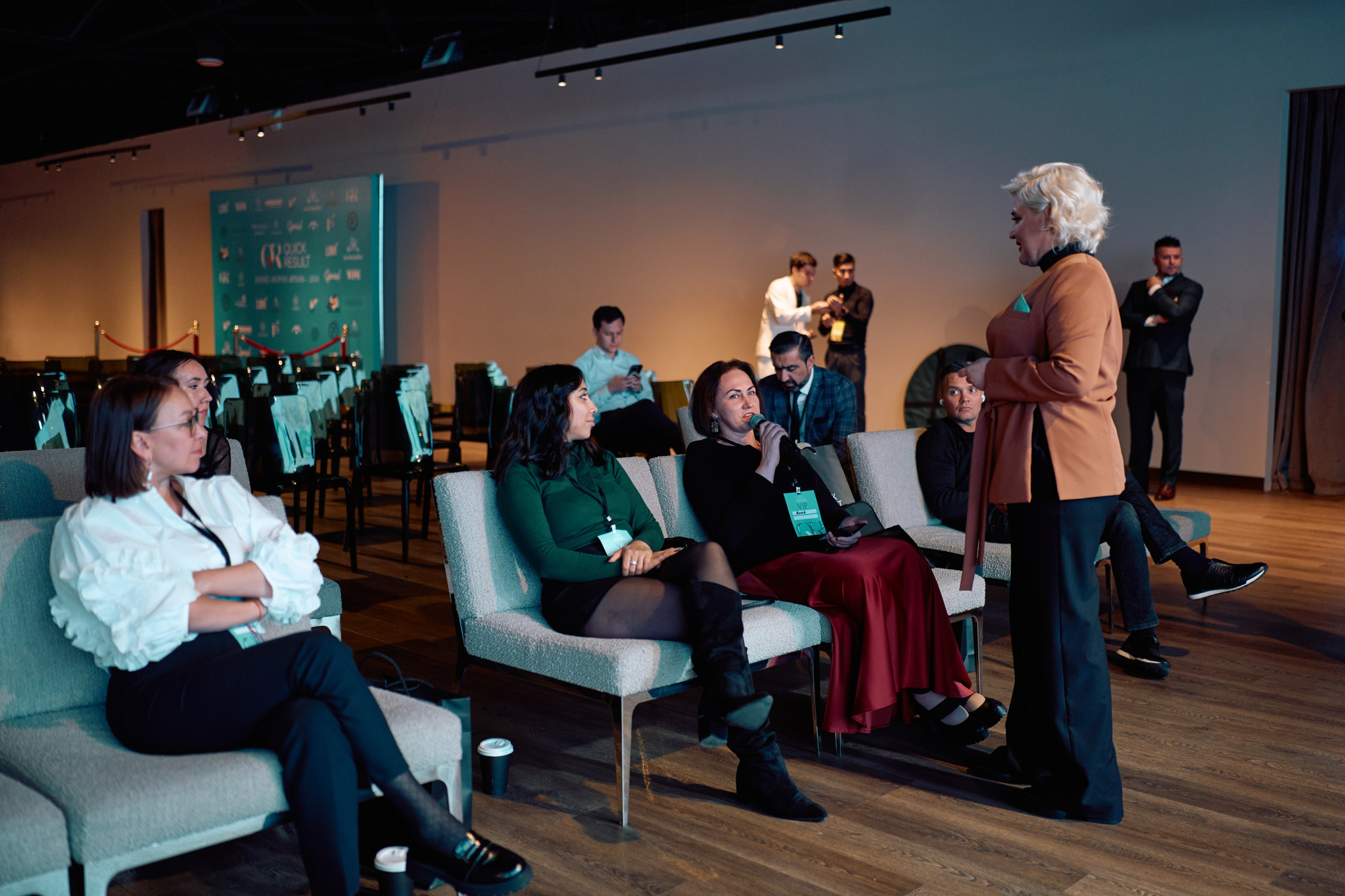 Форум QR. Свадебный фотограф в Москве Кристина Чехова