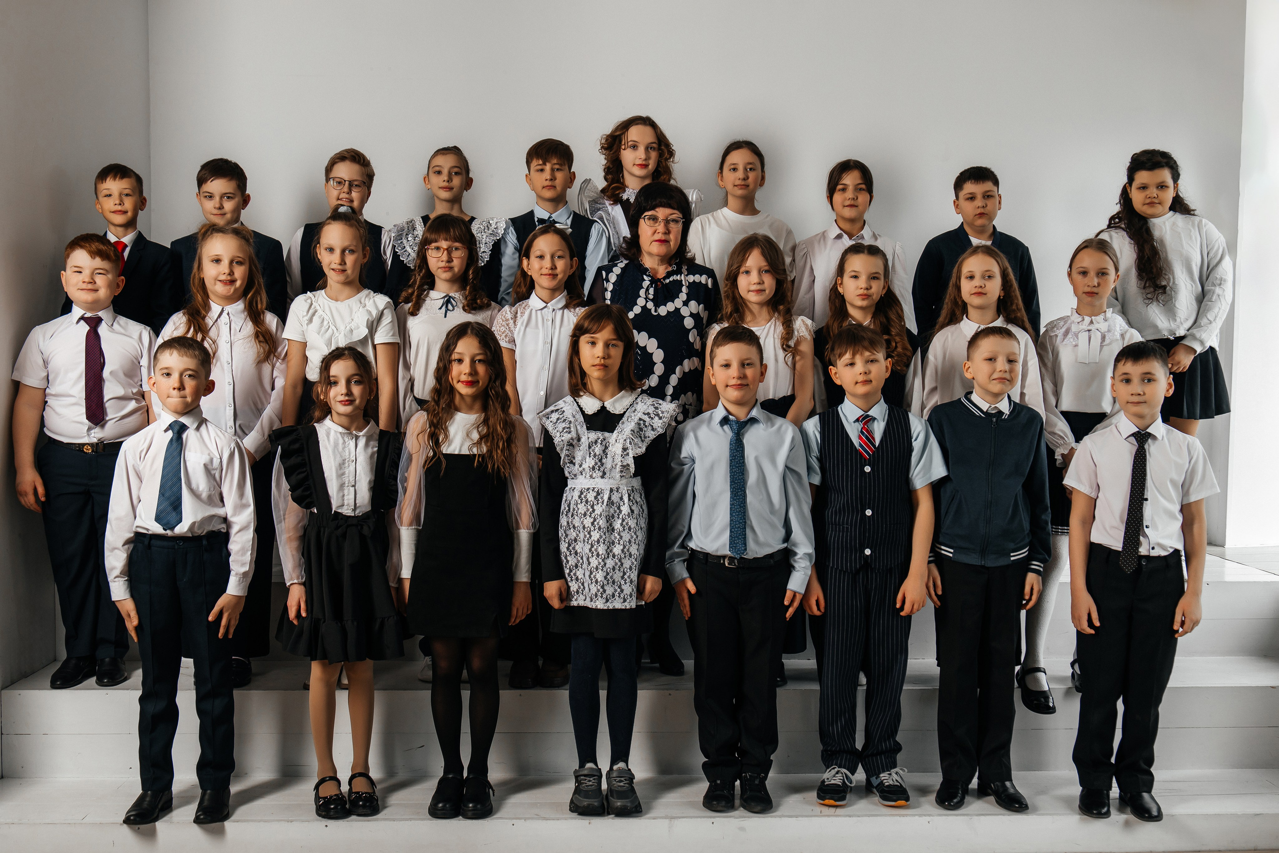 Школьники. Гарутис Лидия профессиональный фотограф в Чите