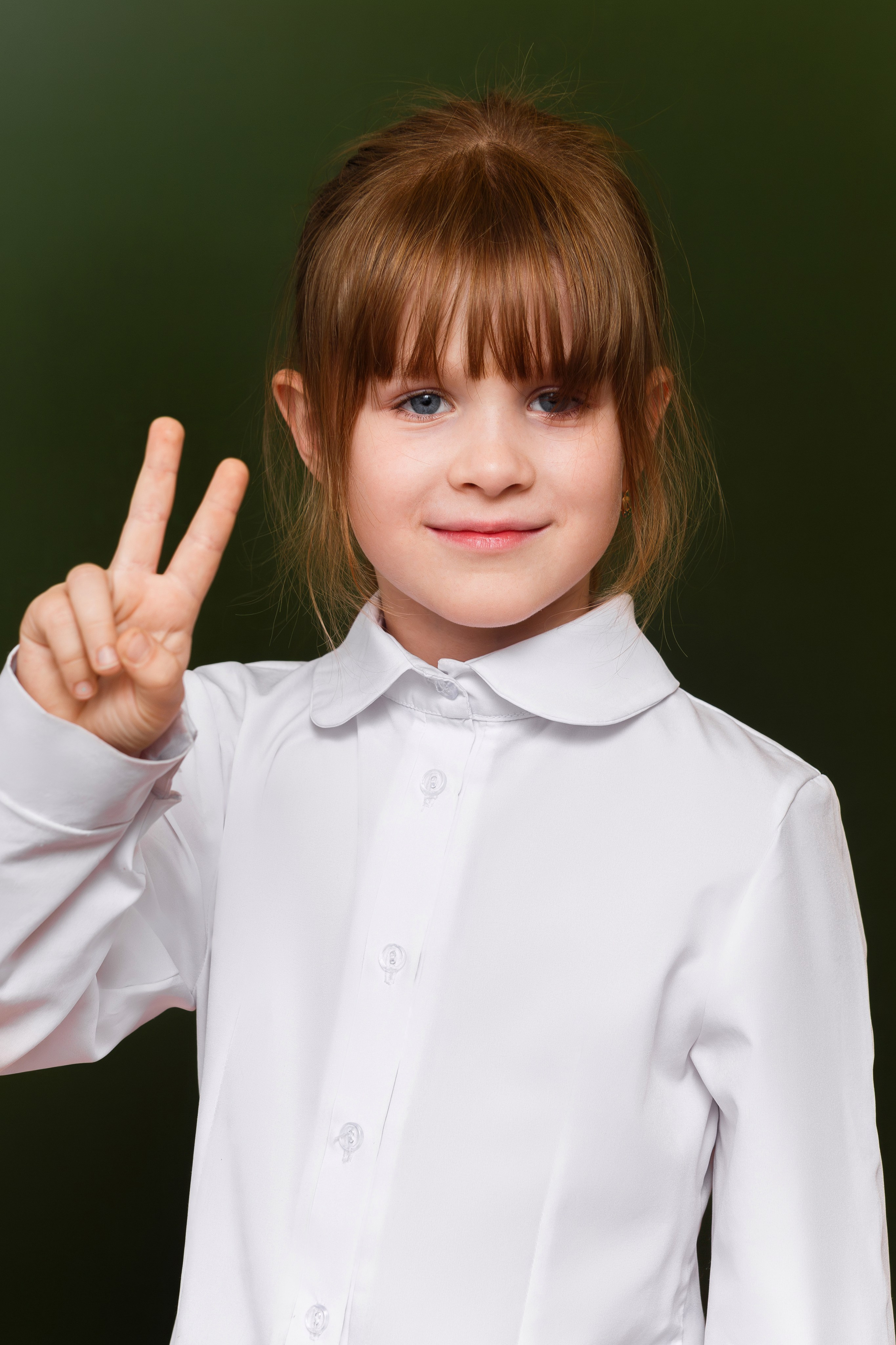 СЪЕМКА ПОРТРЕТОВ ПЕРВОКЛАССНИКОВ В КЛАССЕ. ТВОЙ АЛЬБОМ / ТВОИ ПРАВИЛА