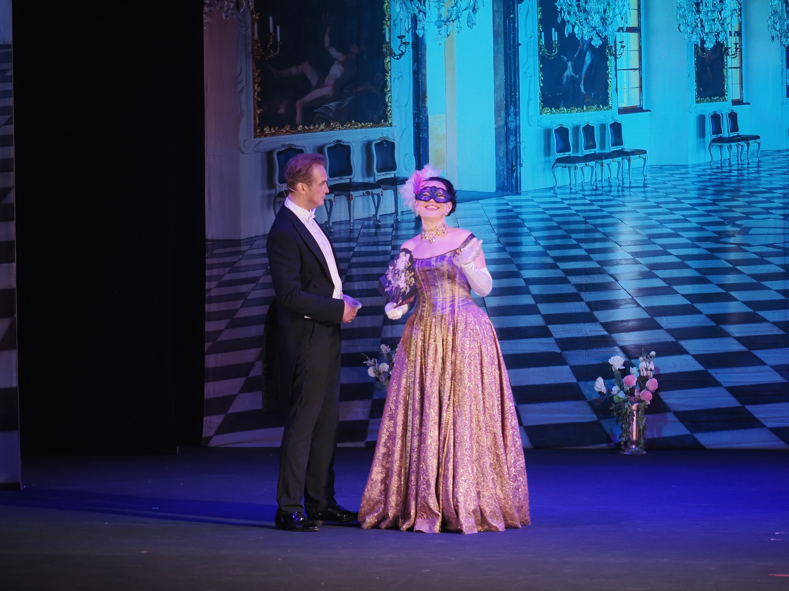 «БУФФ-ПАРАДИЗ» Летучая мышь (в Нск). Портретный и спортивный фотограф в Новосибирске и Твери Кононов Алексей