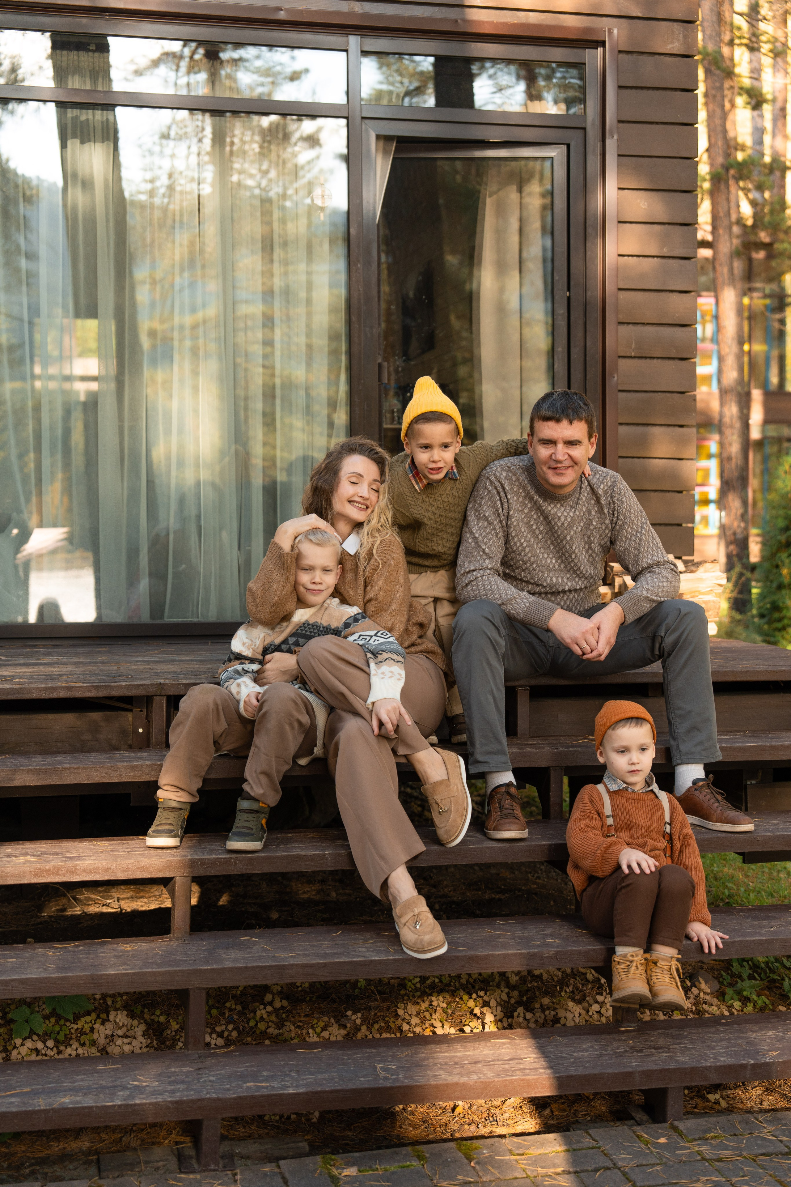 Семейная фотосессия в Москве для большой семьи. Свадебный фотограф в Москве Анна Полушина