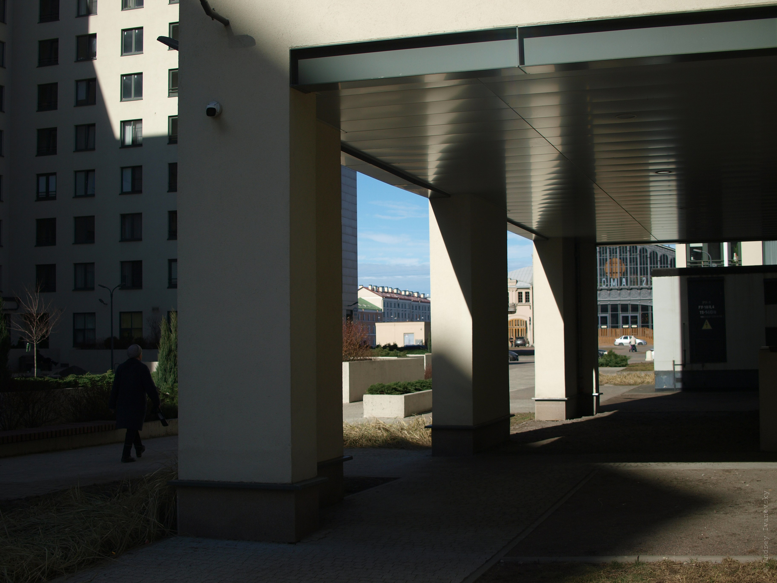 Март 2026, Варшавский экспресс — Olympus E-3, Zuiko 25/2.8. Famitsu