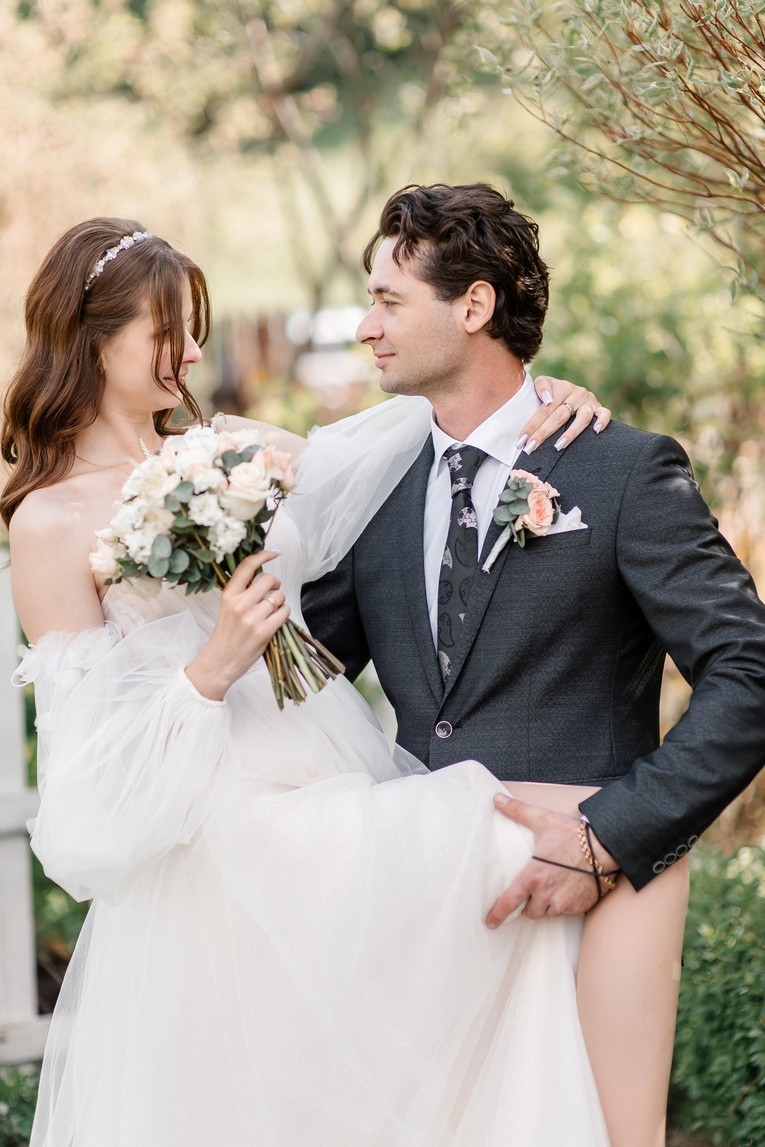 Михаил и Эмилия. Свадебный фотограф Курск Артем Духтанов