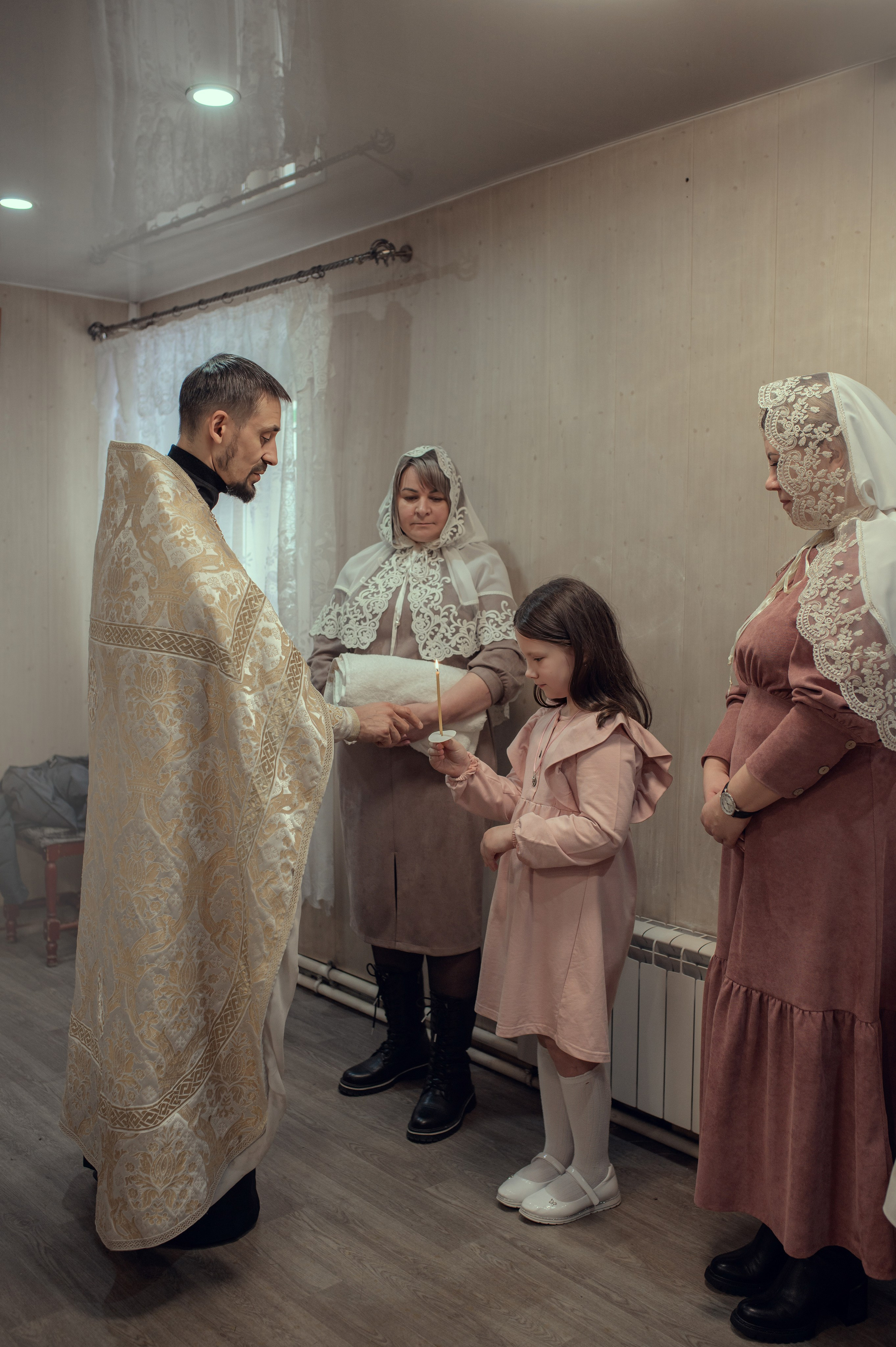 Крещение Розы в Покровском кафедральном соборе. Фотографы крещения/венчания  Красноярск Татьяна и Вячеслав Переваловы