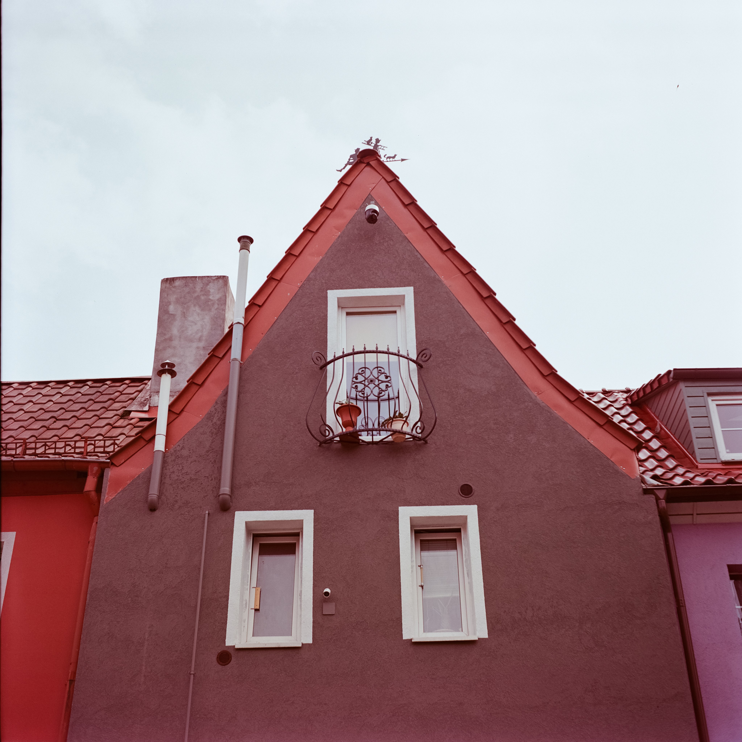 Калининград 1 июля Ремонтная ул., Каштановая ул. / Super Fujica-6