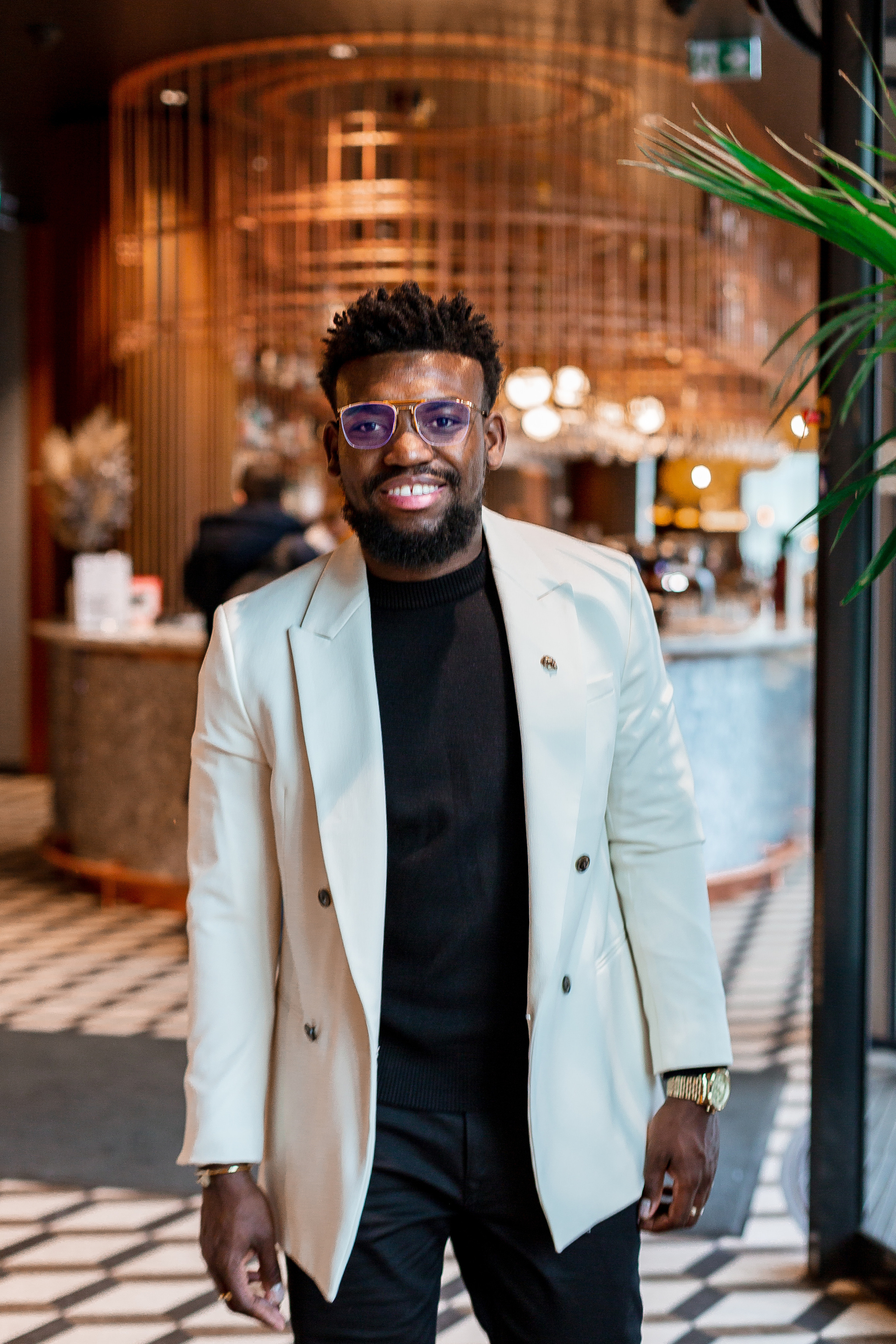 Widny Aleksandre, риелтор. Бренд съемка для социальных сетей инстаграм фотограф Москва