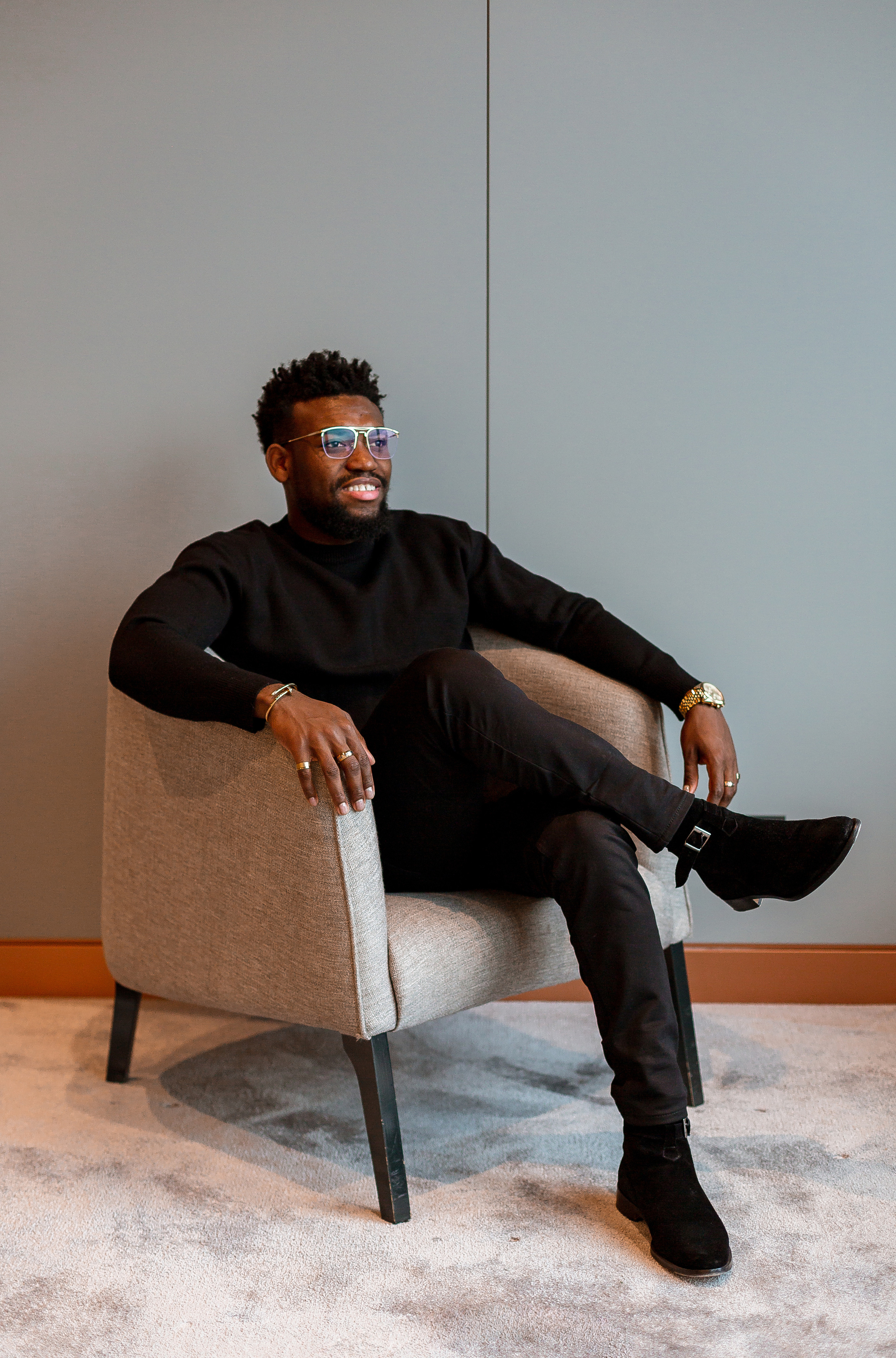 Widny Aleksandre, риелтор. Бренд съемка для социальных сетей инстаграм фотограф Москва