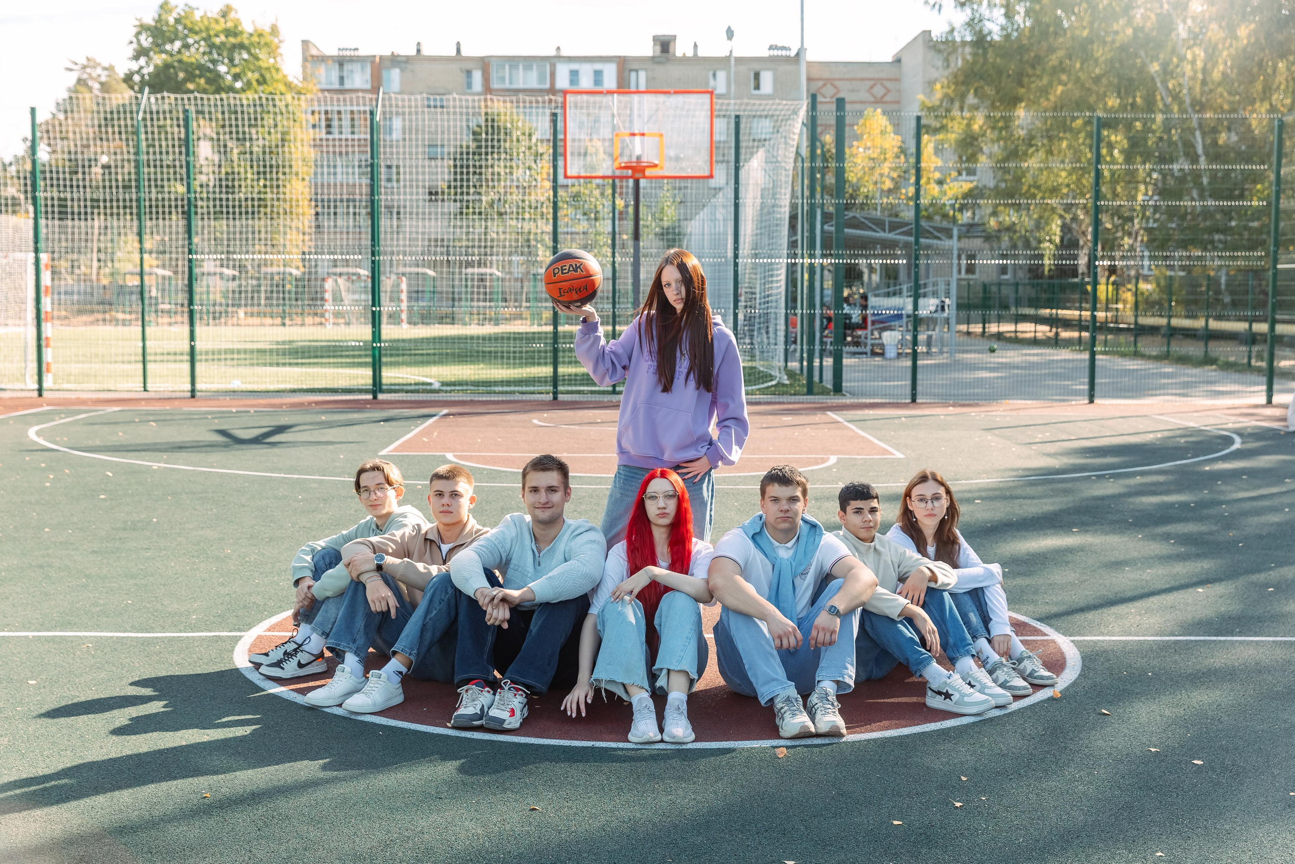 Позирование группы. Выпускные альбомы для детского сада и школы