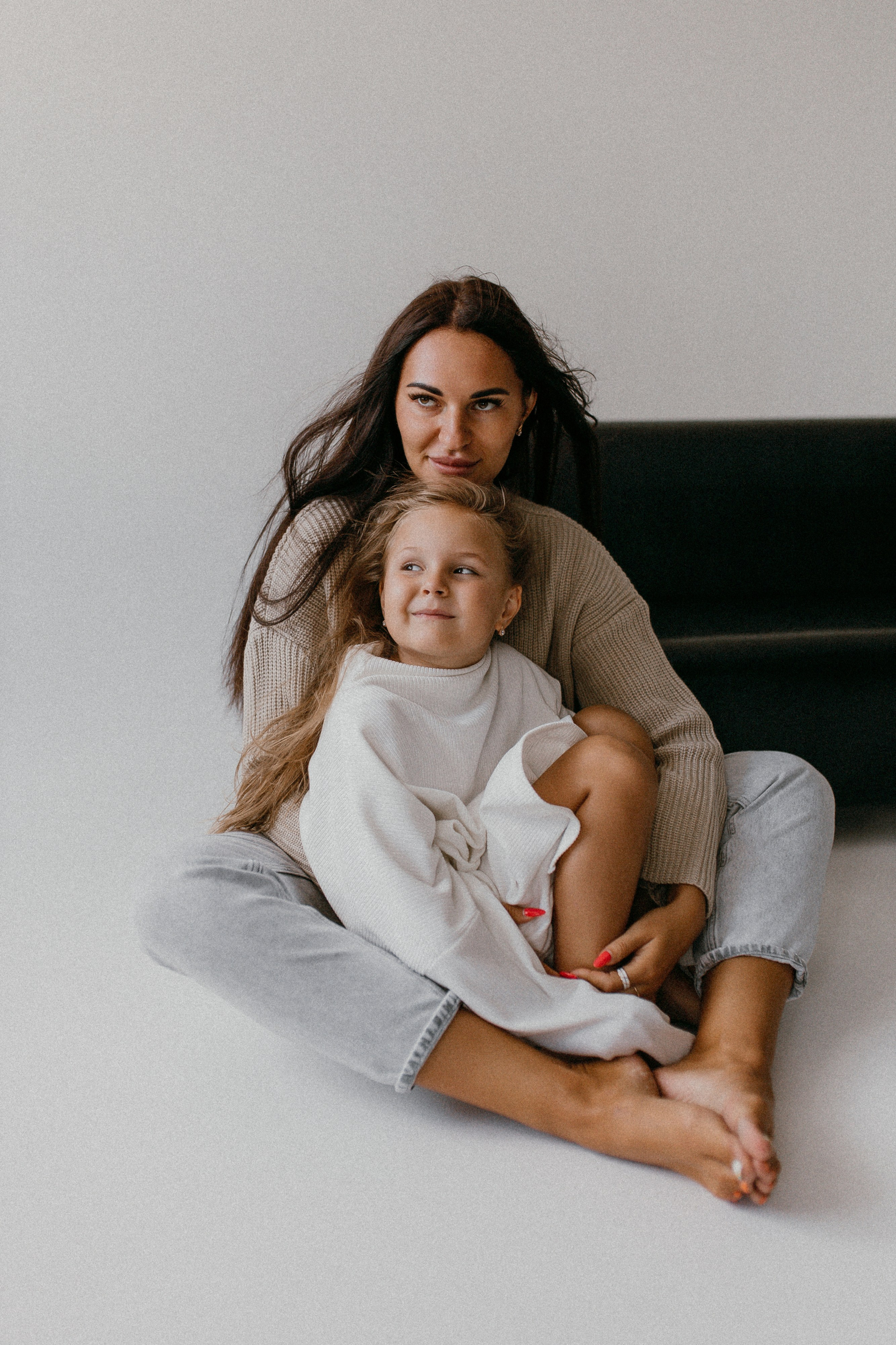 Есения и мама. Семейный фотограф Губкин/Старый Оскол