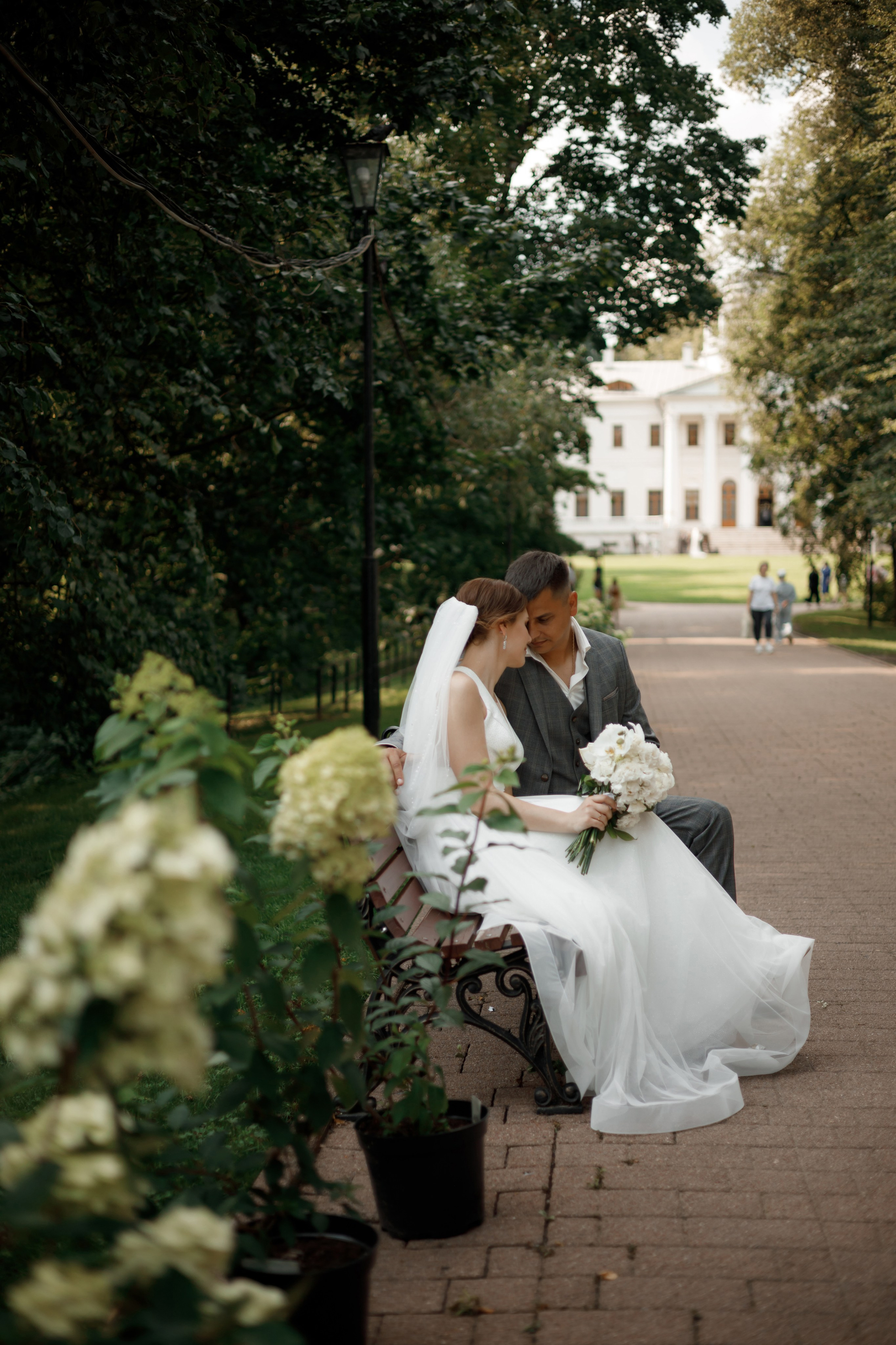 ЗАГС Бутово и Остафьево. Свадебный и репортажный фотограф (Москва, Королев и другие)