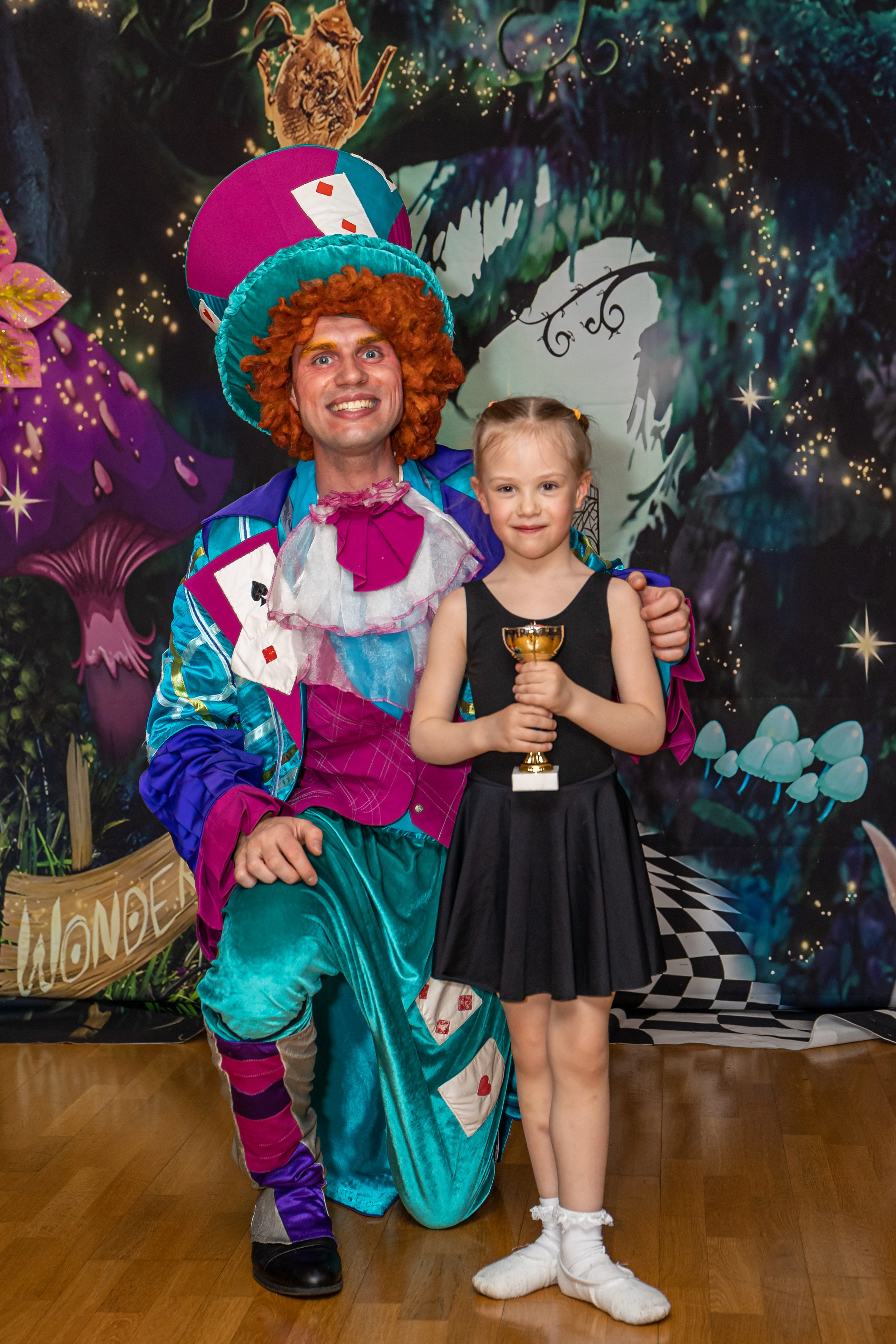 Фотосъемка детского выступления «Алиса в стране чудес». Ирина Носова - семейный и детский фотограф