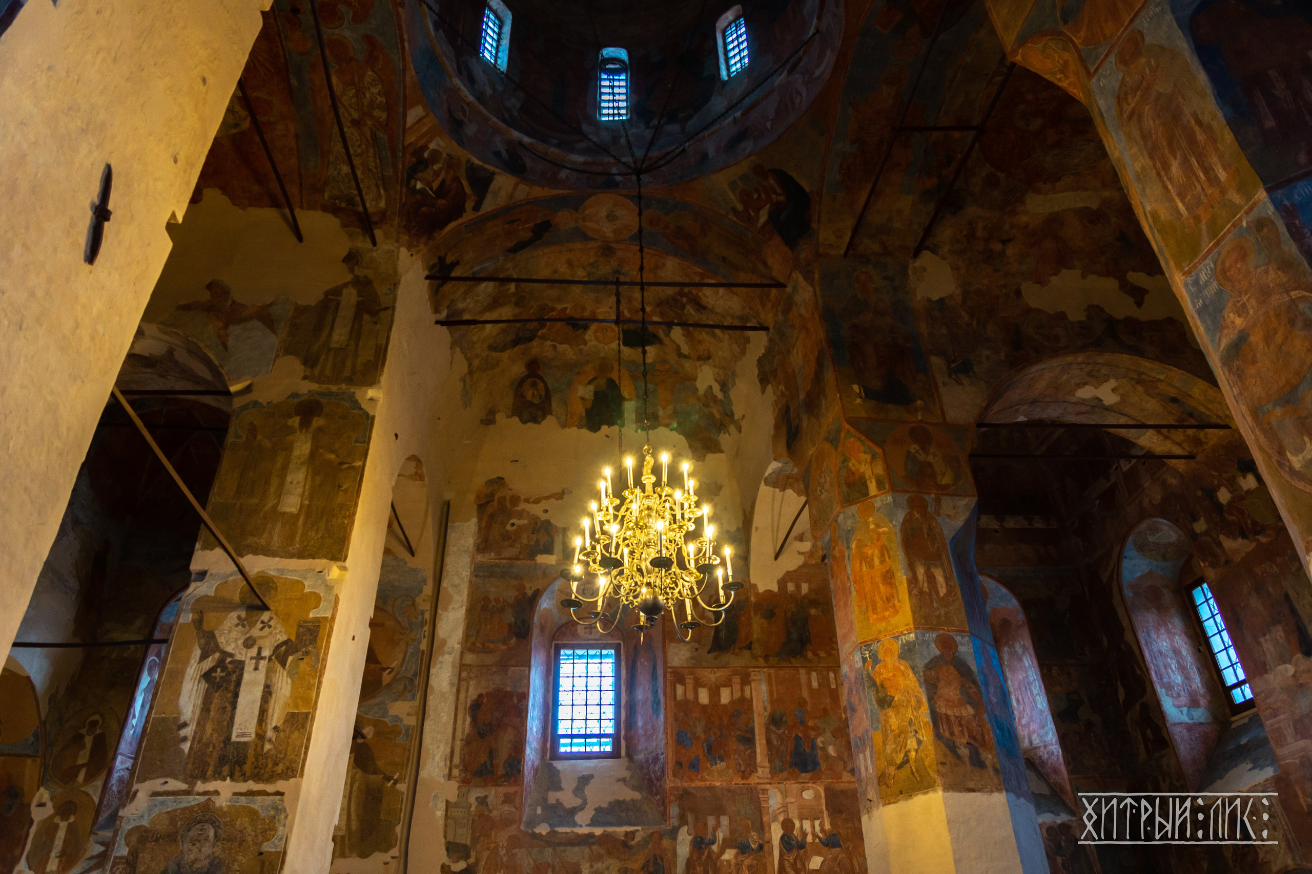 Изборск- Печоры-Псков-Новгород-Торжок. Фотограф-путешественник Самойлов Максим «Sly Fox»