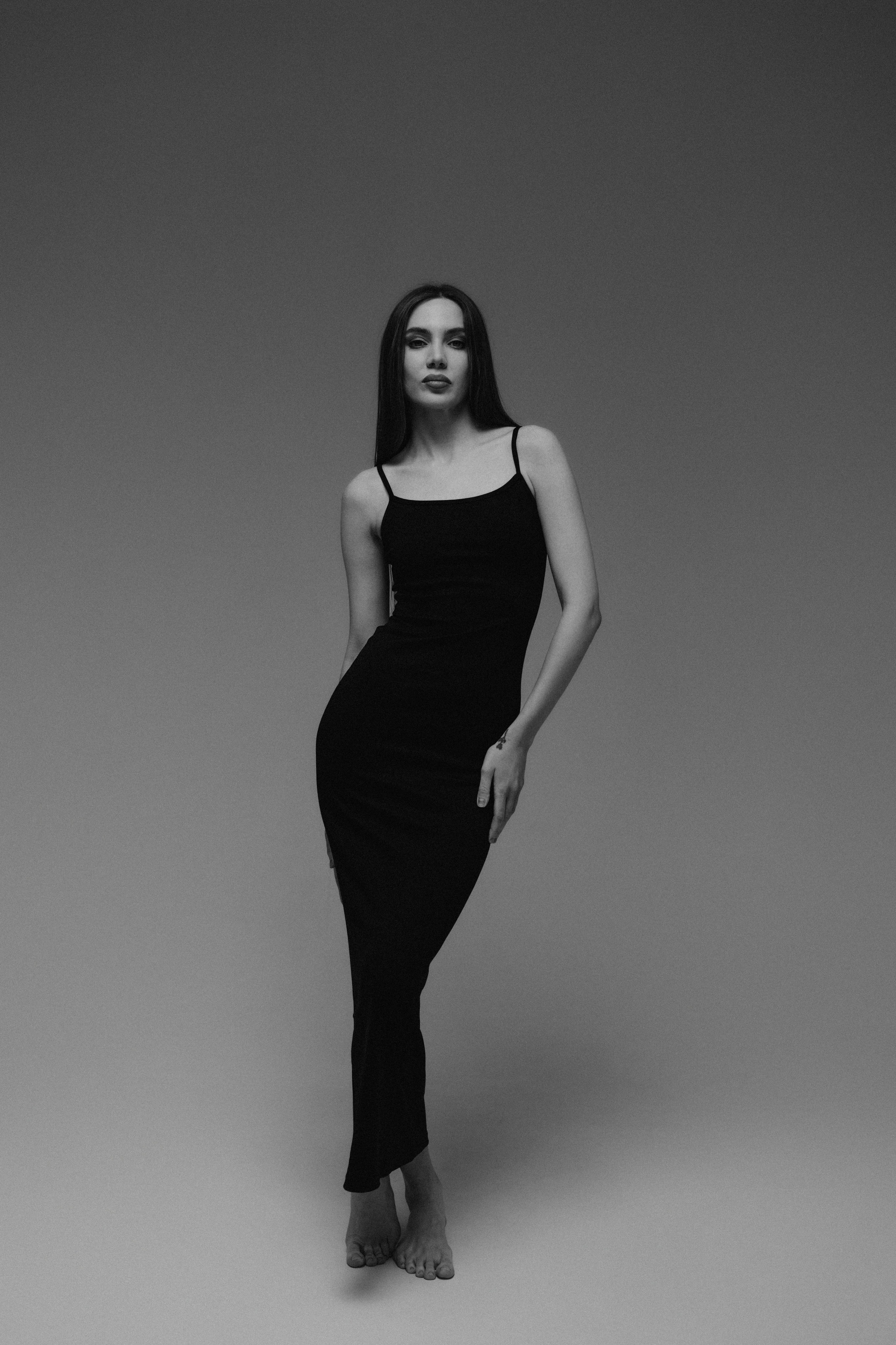 Виктория | фотосессия на циклораме. Портретный фотограф Москва