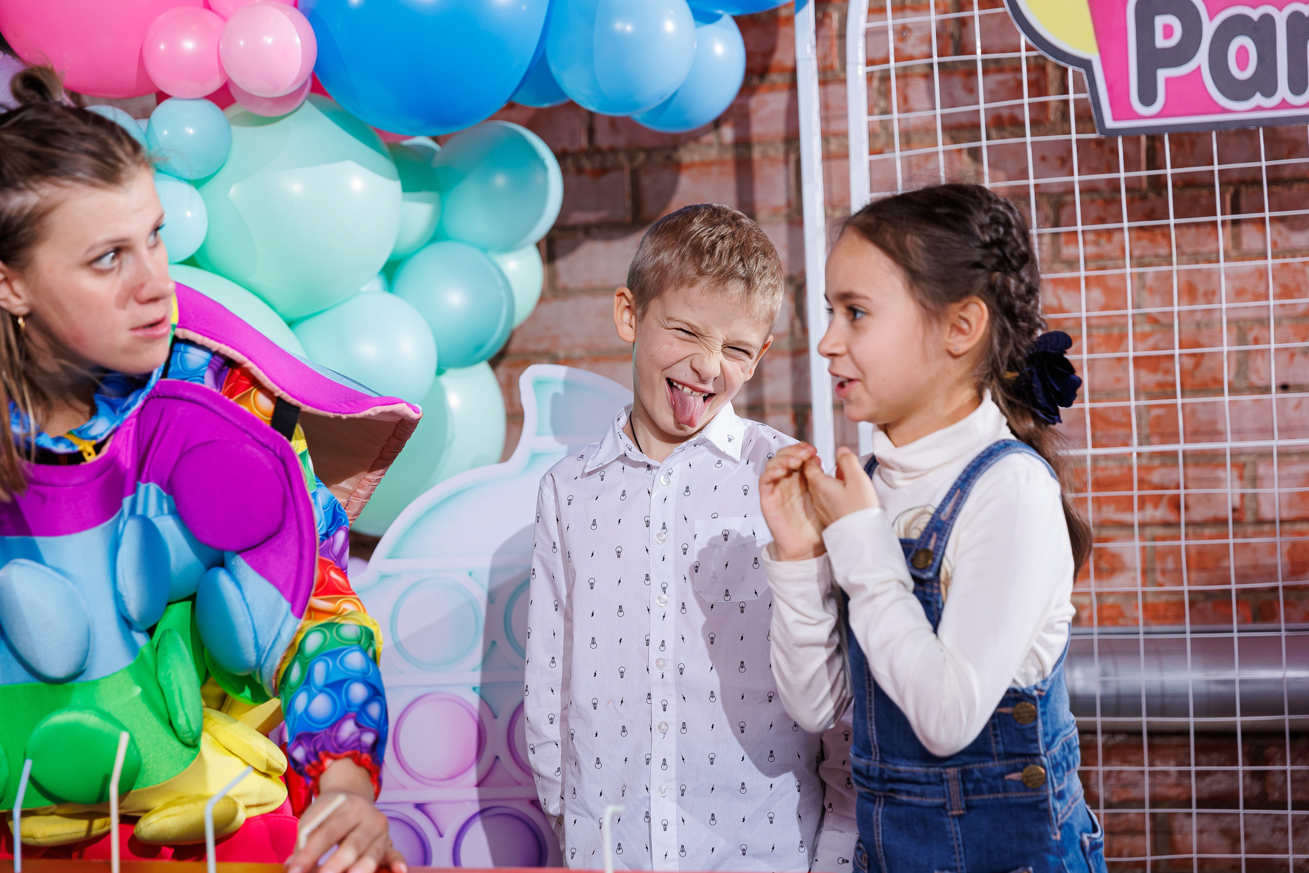 День рождения Насти «Pop-it». Семейный и детский фотограф Комина Елена, Власиха, Одинцово