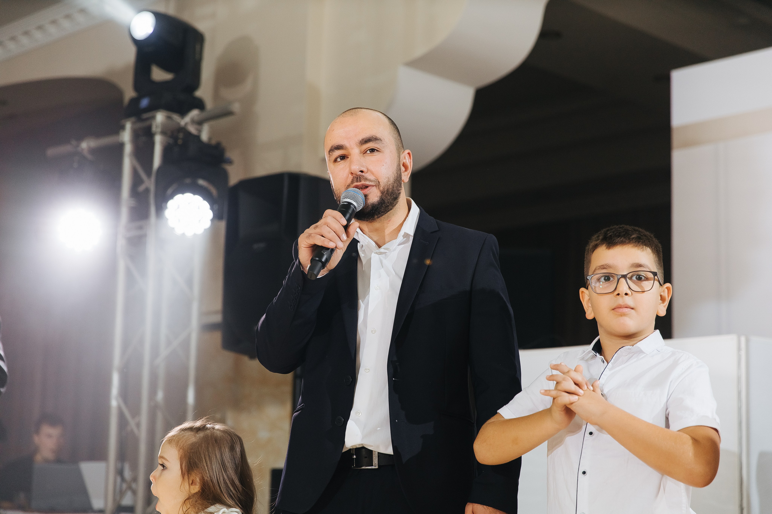 Ани и Назели. 35&5 День рождения, «Янтарь». Фотограф в Красноярске Надежда Воскресенская