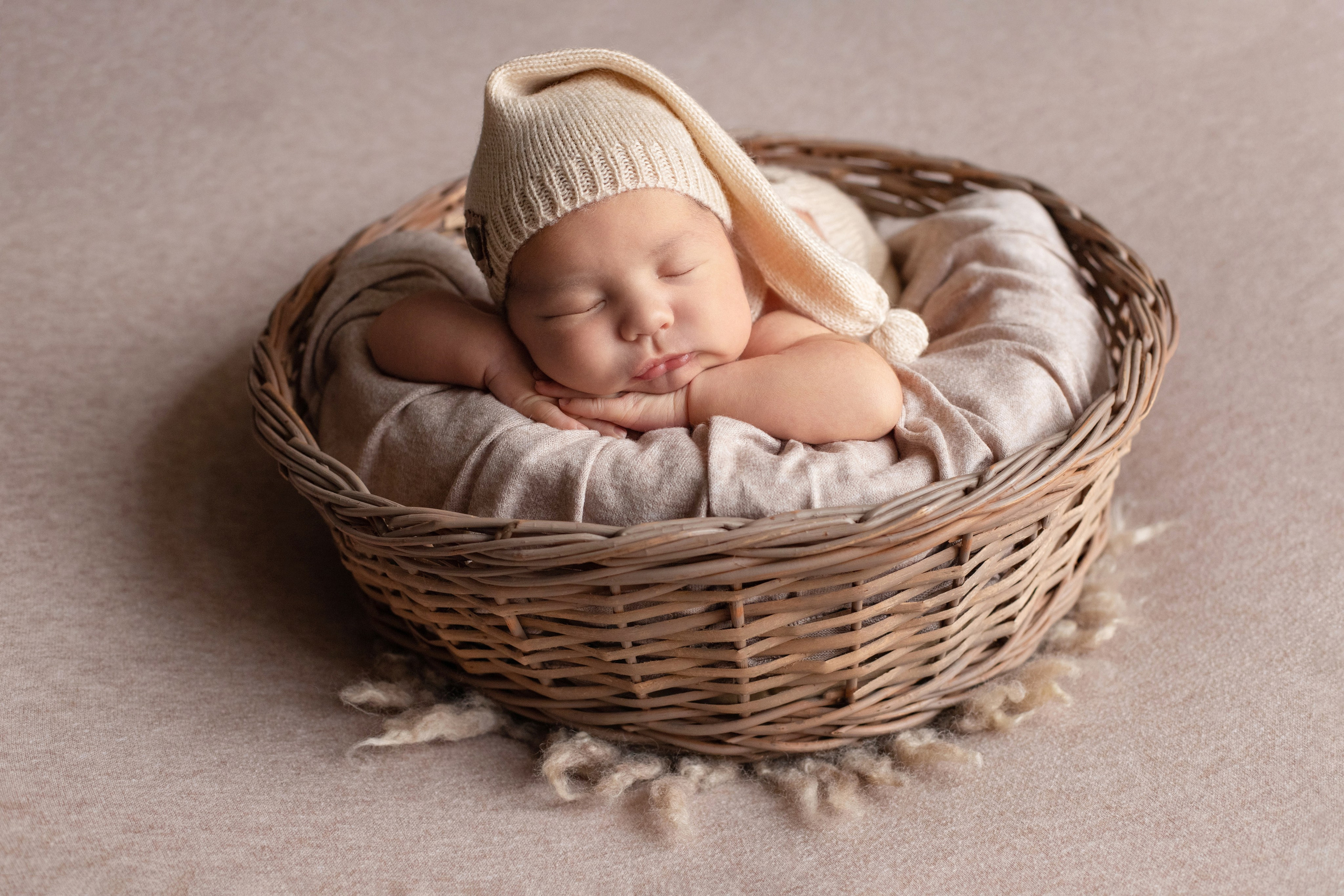 Антон и Олеся (Итого). Фотограф новорожденных в Екатеринбурге Татьяна Продан